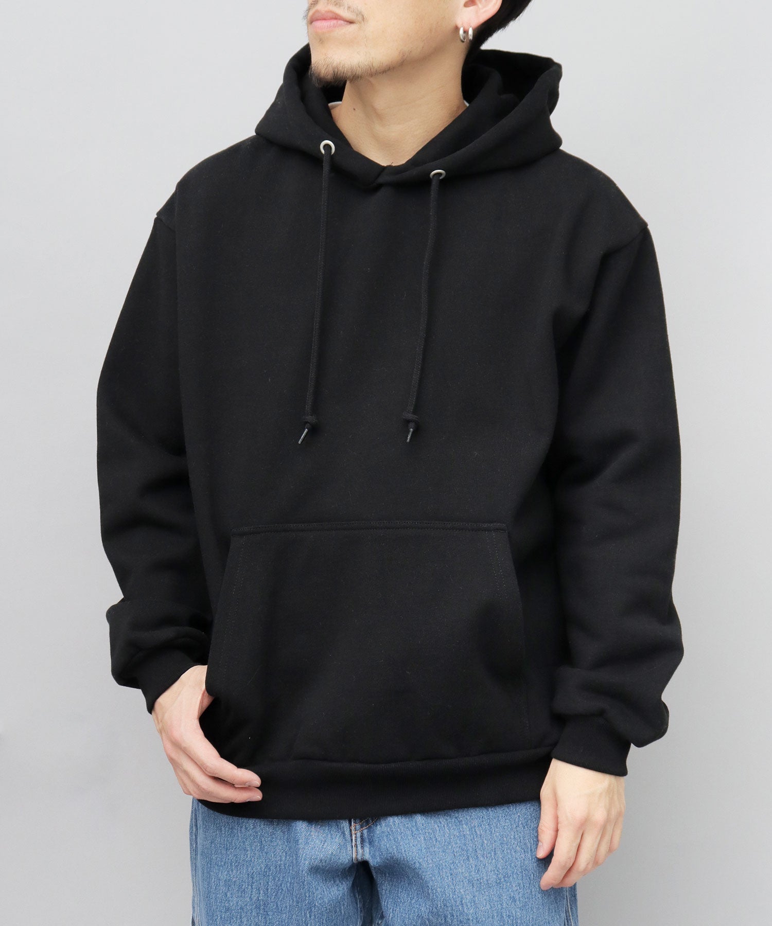 踊ってばかりの国 パーカー サイズ:XL United Athle ブラック 黒・ブラックのプルオーバーパーカーにプリント・刺繍で1枚から