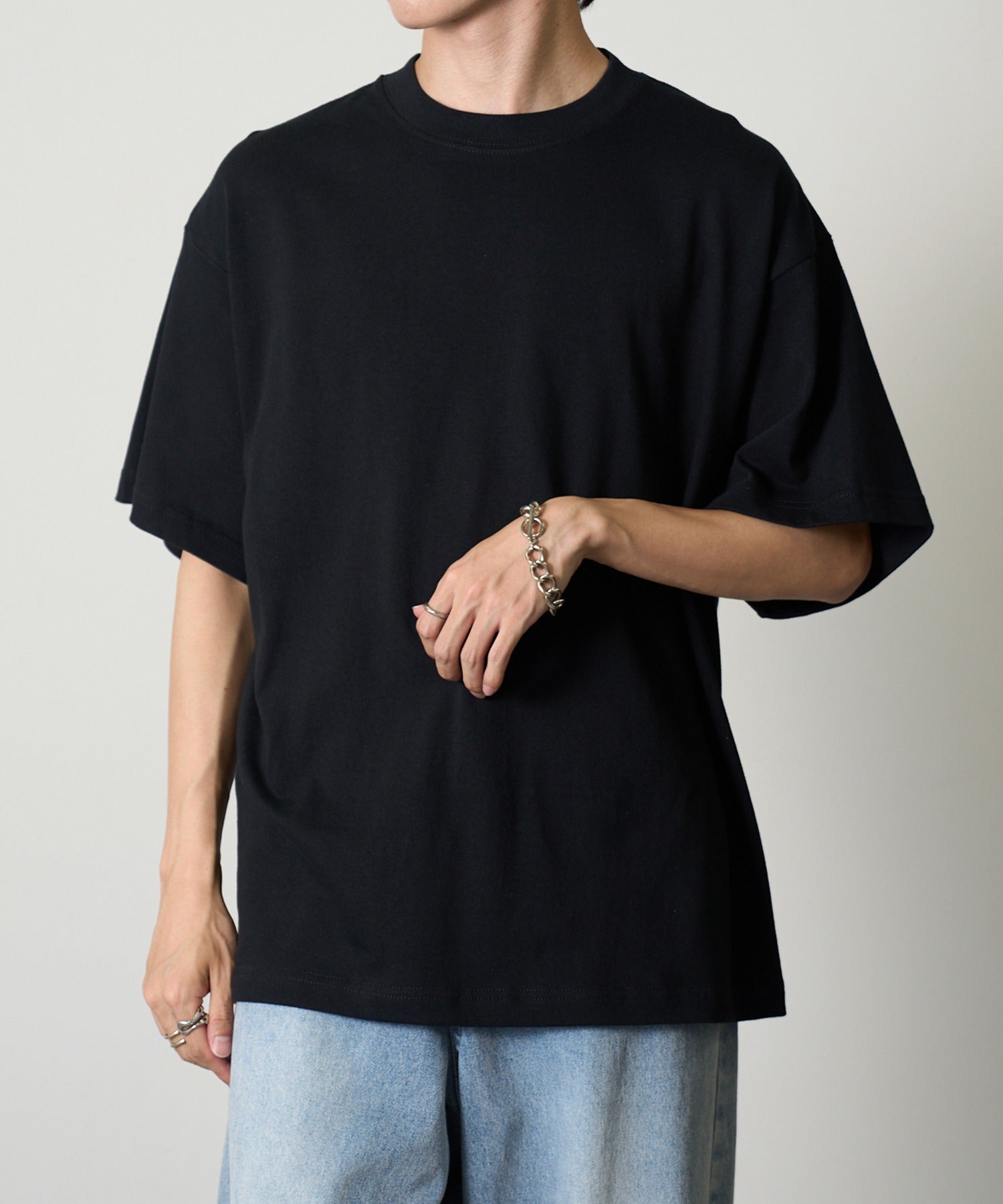 ユナイテッドアスレ United Athle 肉厚ながら優しい着心地！【United Athle】8.2オンス オーガニックコットン Tシャツ ビッグシルエット 5117 （ブラック） ブラック