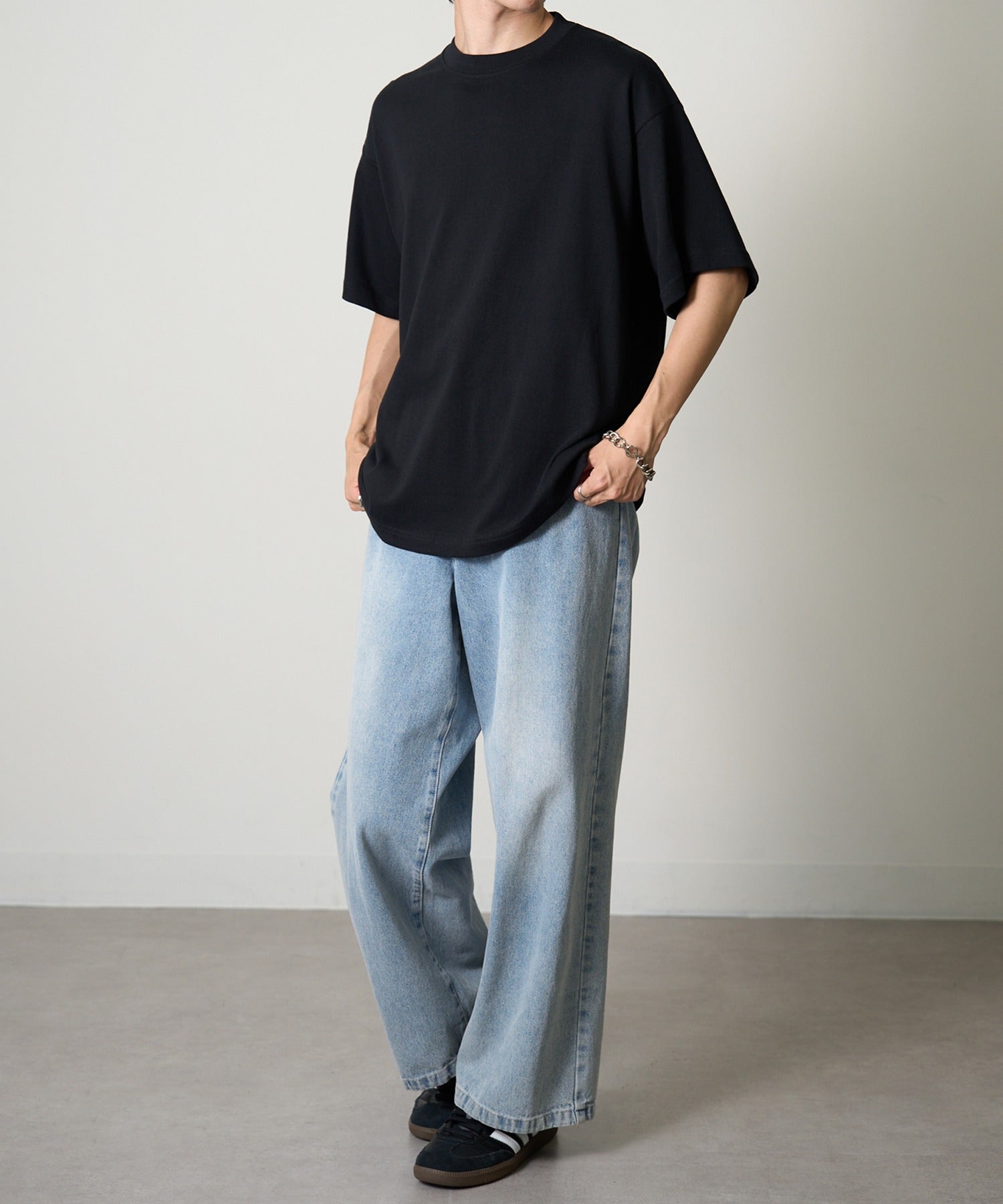 ユナイテッドアスレ United Athle 肉厚ながら優しい着心地！【United Athle】8.2オンス オーガニックコットン Tシャツ ビッグシルエット 5117 （ブラック） ブラック
