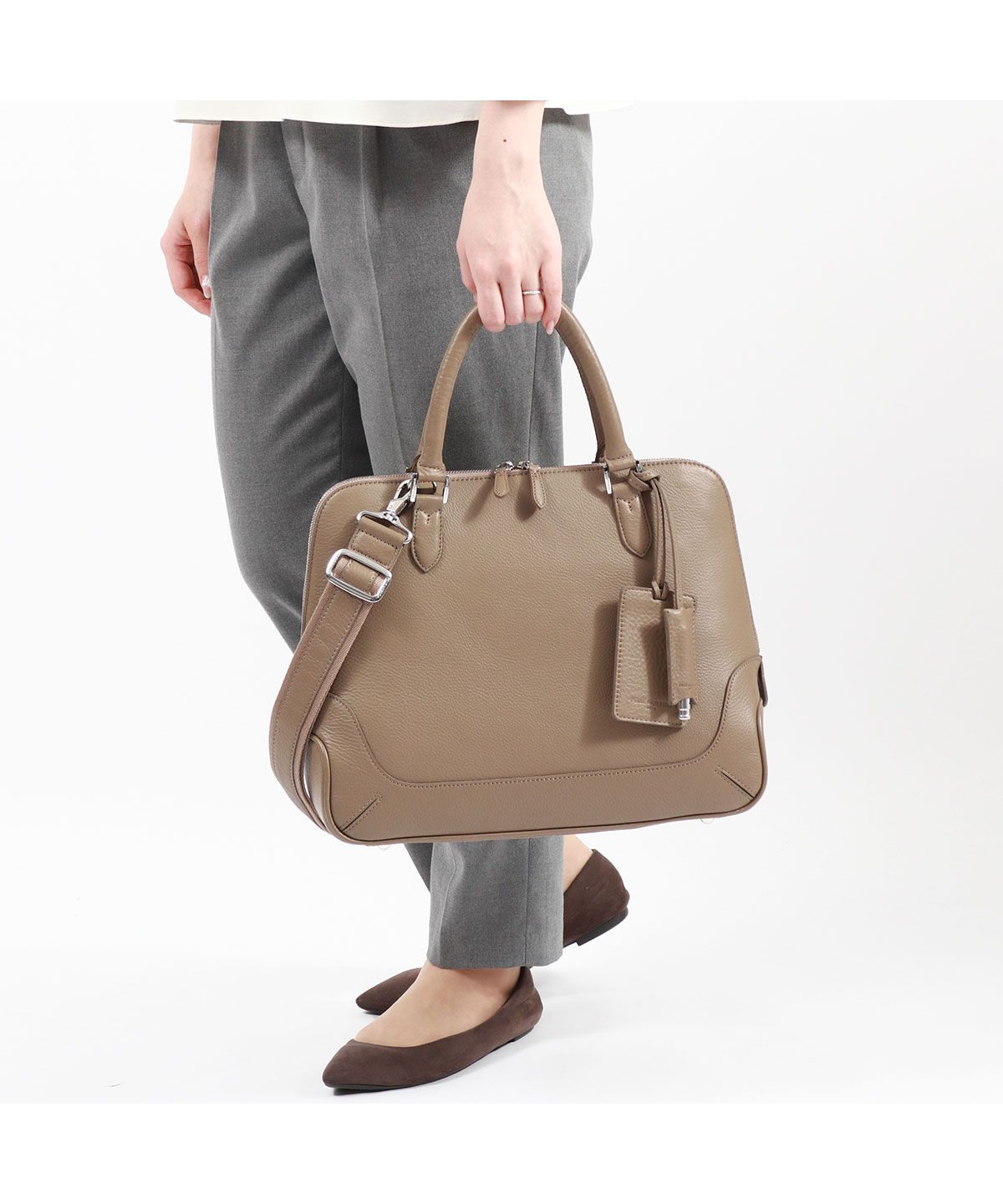 ペッレ モルビダ PELLE MORBIDA ペッレモルビダ ブリーフケース ビジネスバッグ PELLE MORBIDA A4 2WAY 革 日本製 Maiden Voyage ブガッティバッグ MB072 （グレー） グレー