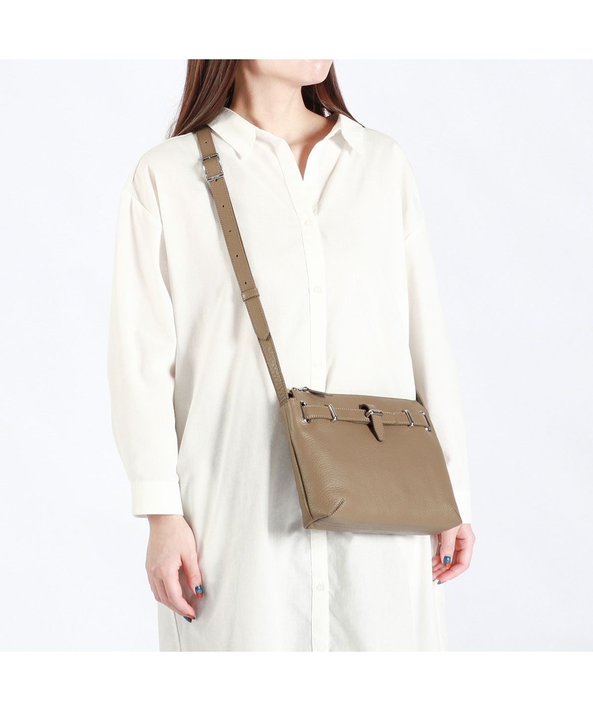 ペッレ モルビダ PELLE MORBIDA ペッレモルビダ ショルダーバッグ PELLE MORBIDA メイデン ボヤージュ 小さめ A5 サコッシュ 本革 Maiden Voyage MB081 （ブラック） ブラック