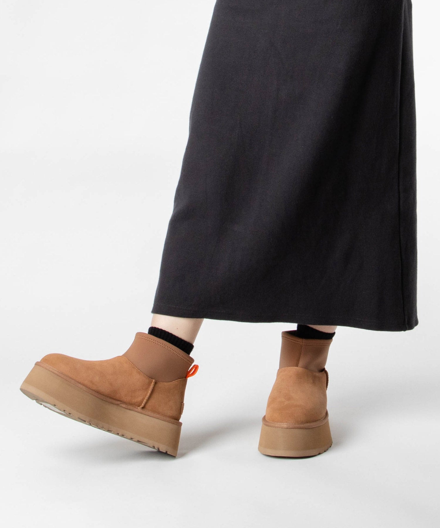 アグ UGG アグ UGG 1168170 ブーツ CLASSIC MINI DIPPER レディース シューズ 厚底ブーツ クラシック ミニ ディッパー ムートンブーツ スウェード ショートブ （チェスナット） チェスナット