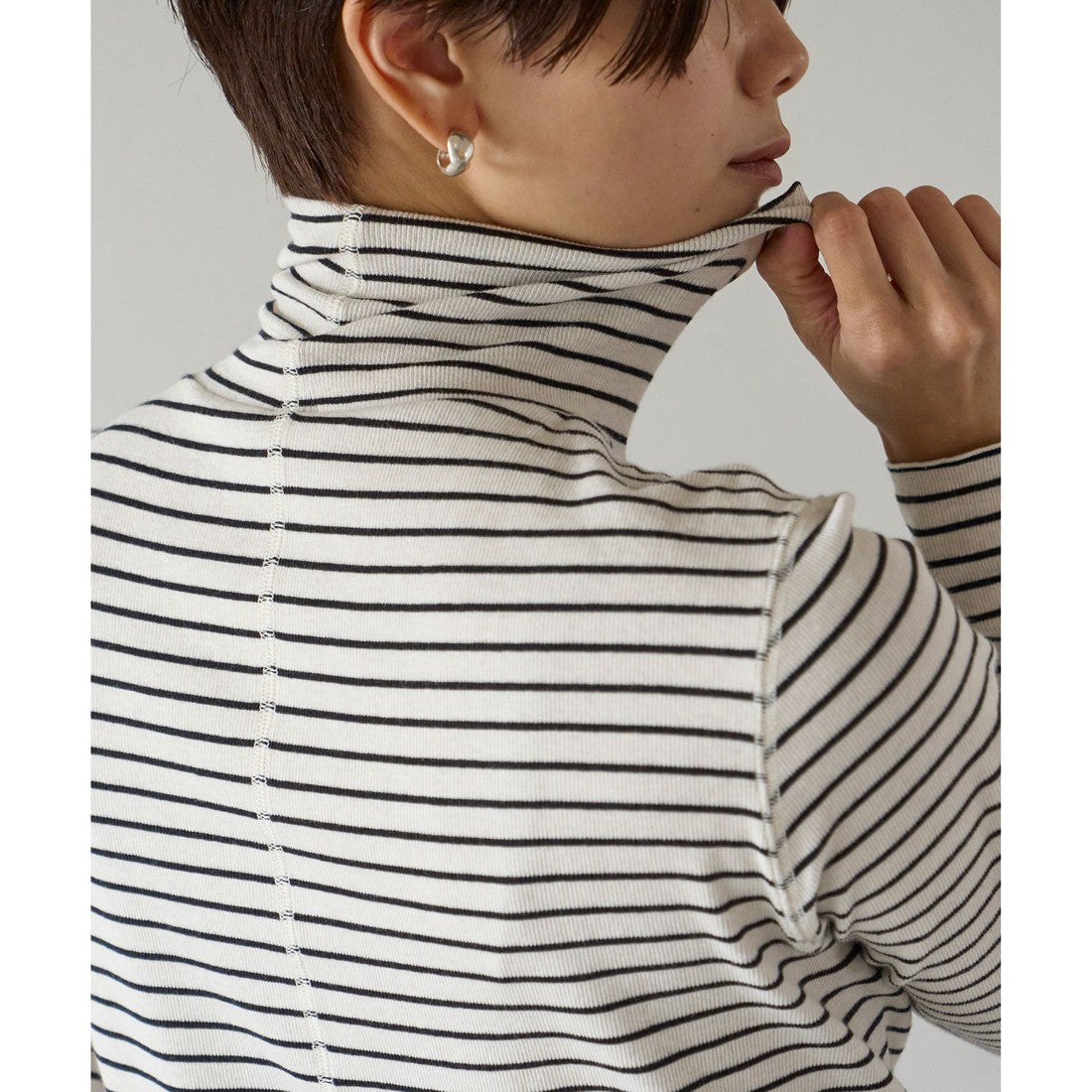 UNFILO 【洗える】コットンカシミヤ リブタートル