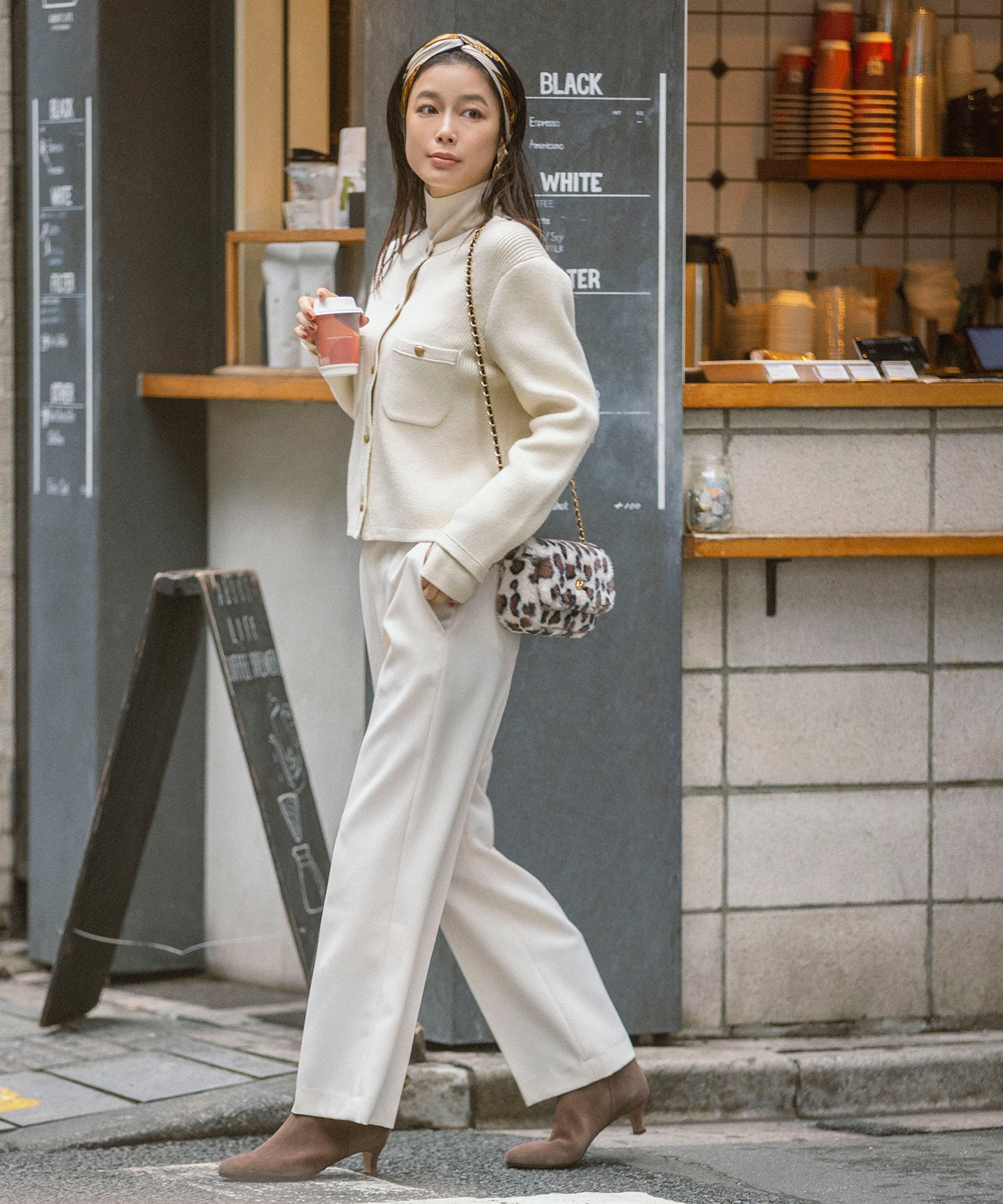 UNFILO 【蓄熱】ウールライクツイル ワイドパンツ （エクリュ） エクリュ