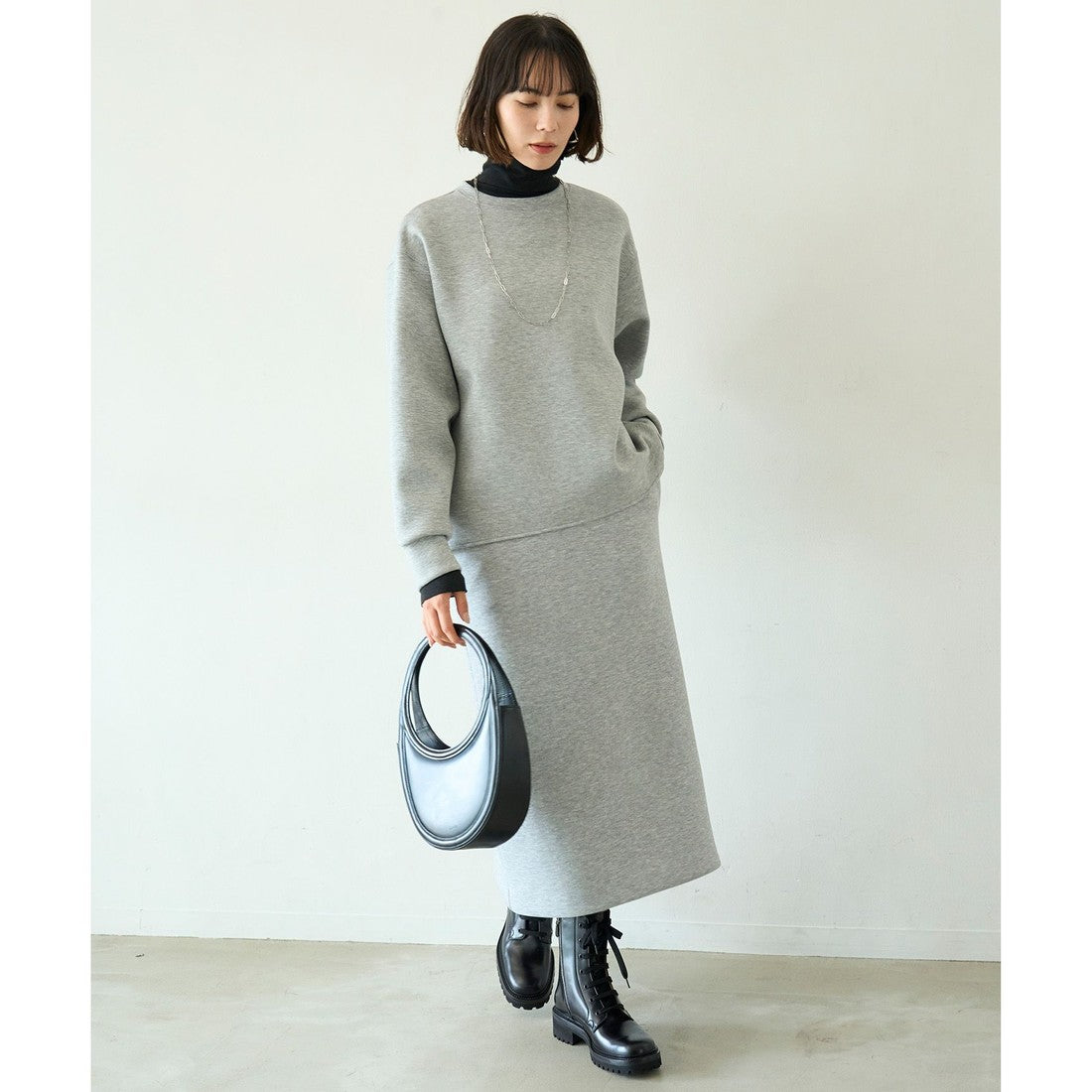 UNFILO BEAUTY FORM JERSEY Iラインスカート （クリーム） クリーム