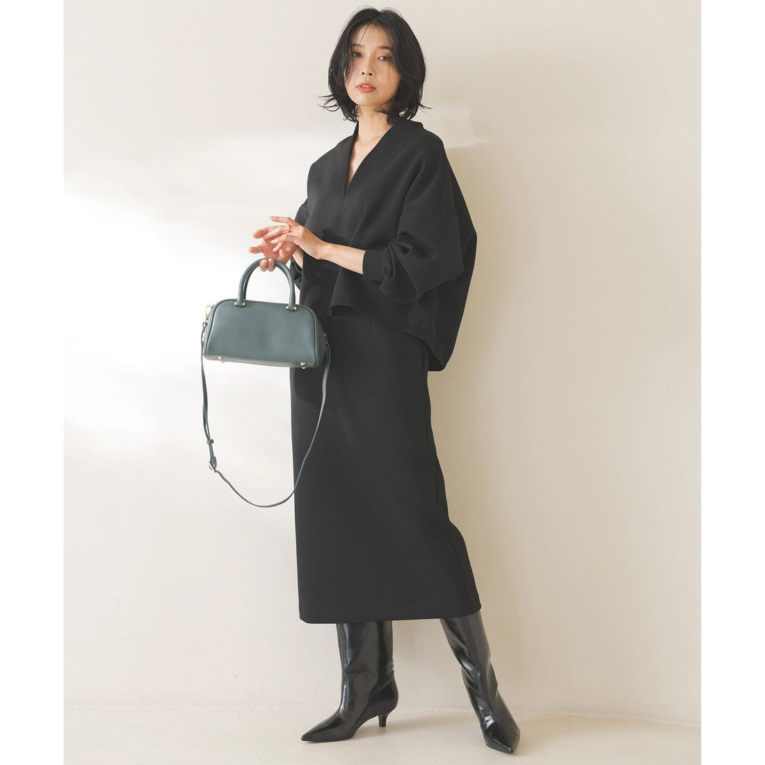 UNFILO BEAUTY FORM JERSEY Iラインスカート （クリーム） クリーム