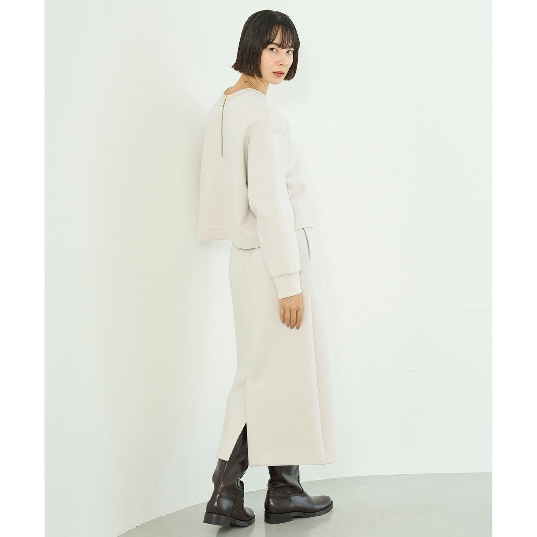 UNFILO BEAUTY FORM JERSEY Iラインスカート （クリーム） クリーム