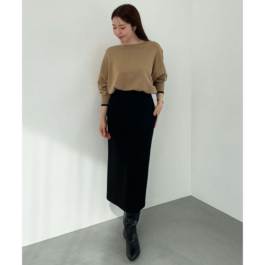 UNFILO BEAUTY FORM JERSEY Iラインスカート （クリーム） クリーム