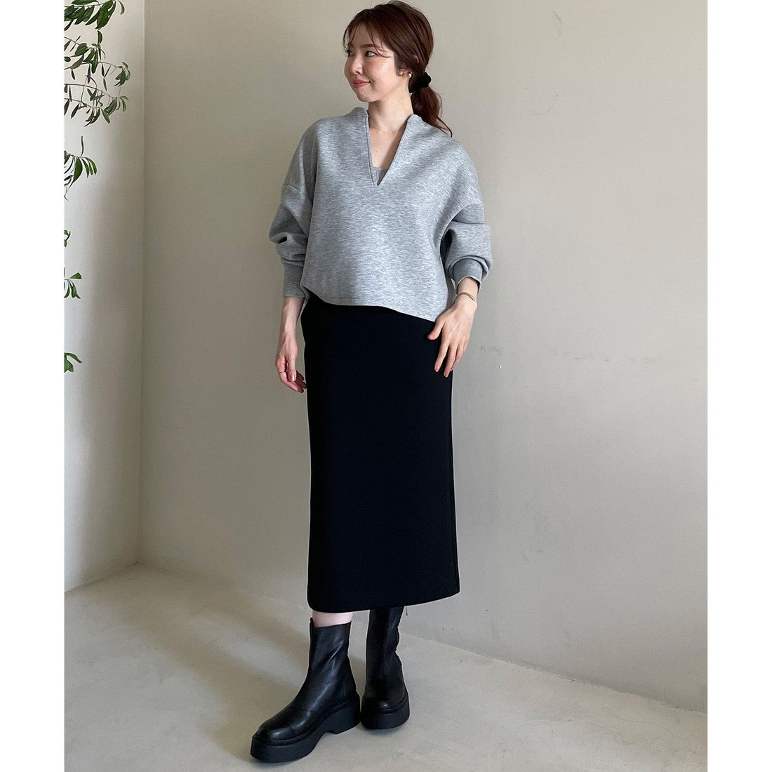 UNFILO BEAUTY FORM JERSEY Iラインスカート （クリーム） クリーム