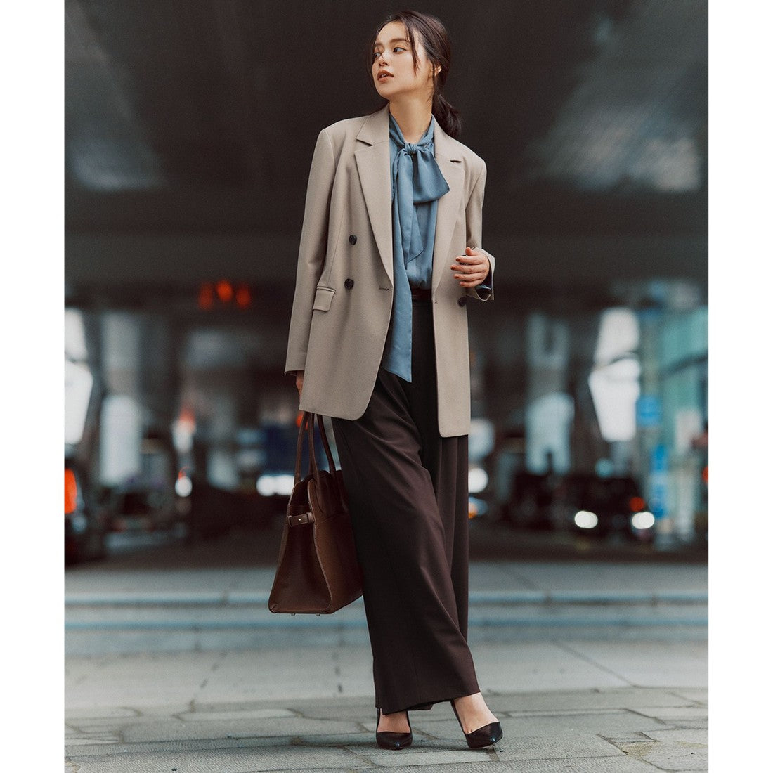 UNFILO 【洗える/シワになりにくい】マイビューティ タックワイドパンツ （ベージュ） ベージュ