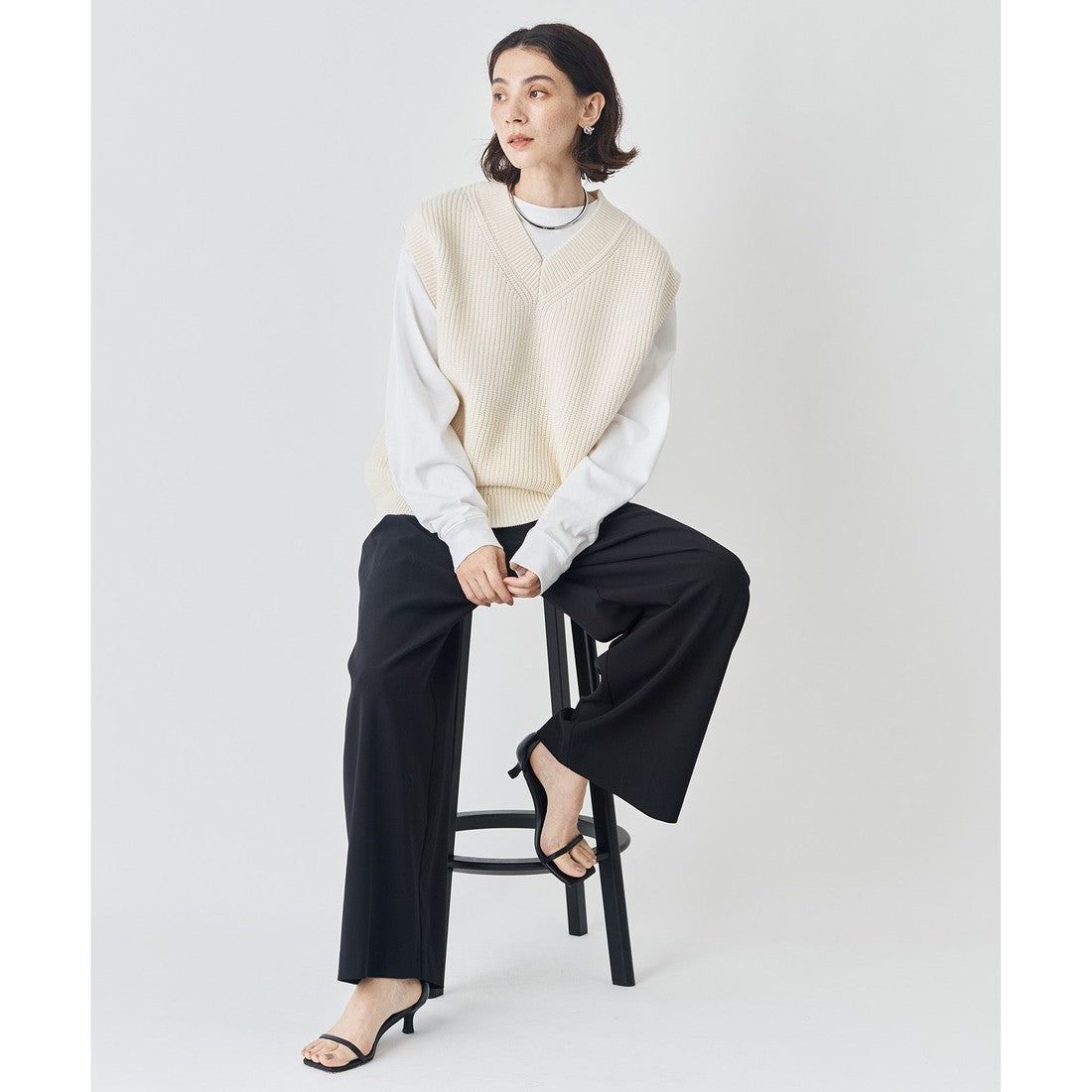 UNFILO 【洗える/シワになりにくい】マイビューティ タックワイドパンツ （ベージュ） ベージュ