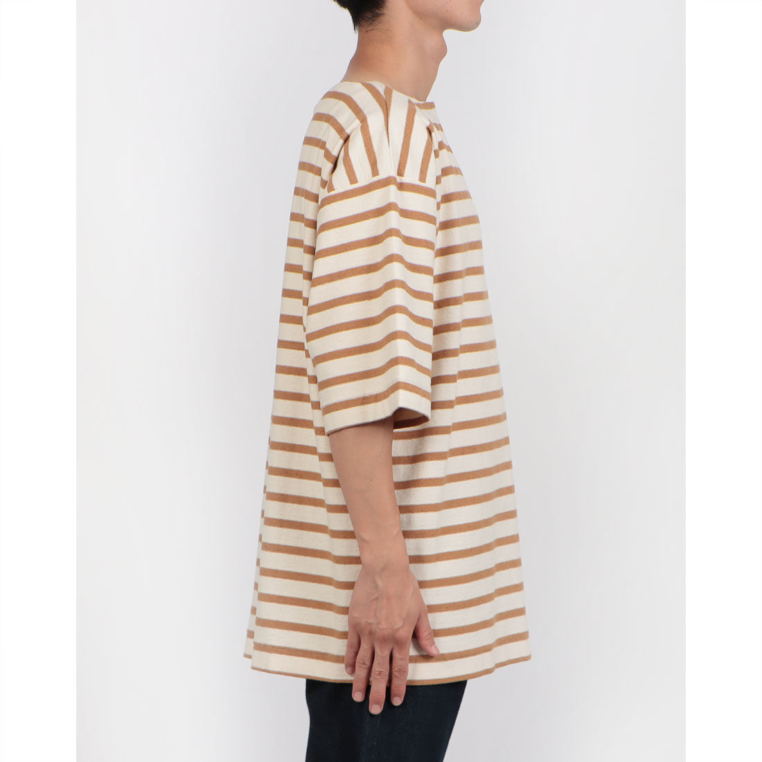 アンダイドスタンダード UNDYED STANDARD UNDYED STANDARD アンダイドスタンダードTERRA BORDAR S/S Tee テラボーダーショートスリーブT USN24SLS089 （ホワイト×タン） ホワイト×タン