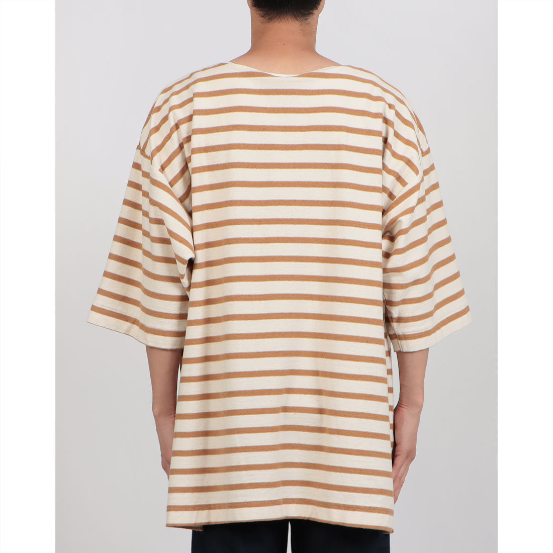 アンダイドスタンダード UNDYED STANDARD UNDYED STANDARD アンダイドスタンダードTERRA BORDAR S/S Tee テラボーダーショートスリーブT USN24SLS090 （ホワイト×タン） ホワイト×タン