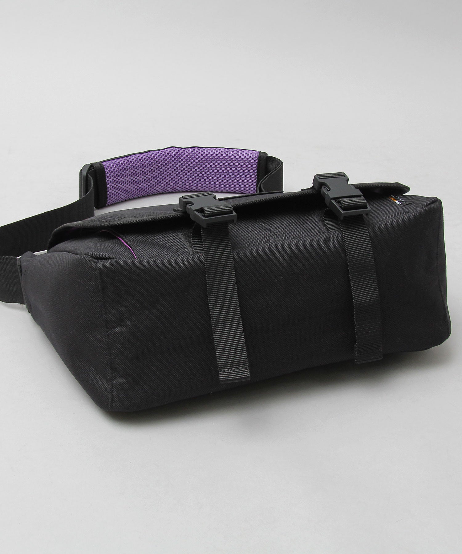 UNIVERSAL OVERALL CORDURA Nylon Mini Messenger Bag / Shoulder Bag / Cushion