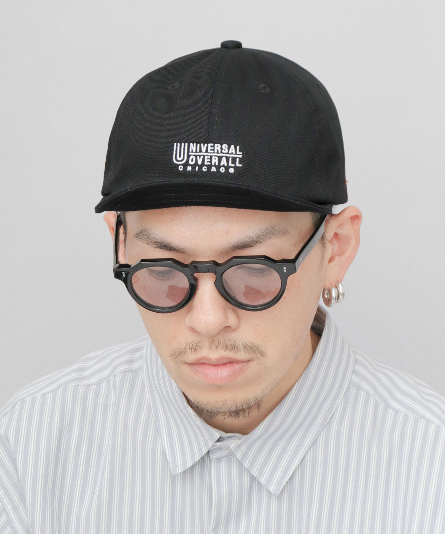 ユニバーサルオーバーオール UNIVERSAL OVERALL ロゴ刺繍 コットン ショートバイザーキャップ ショートブリム アンパイアキャップ （ダークグリーン） ダークグリーン