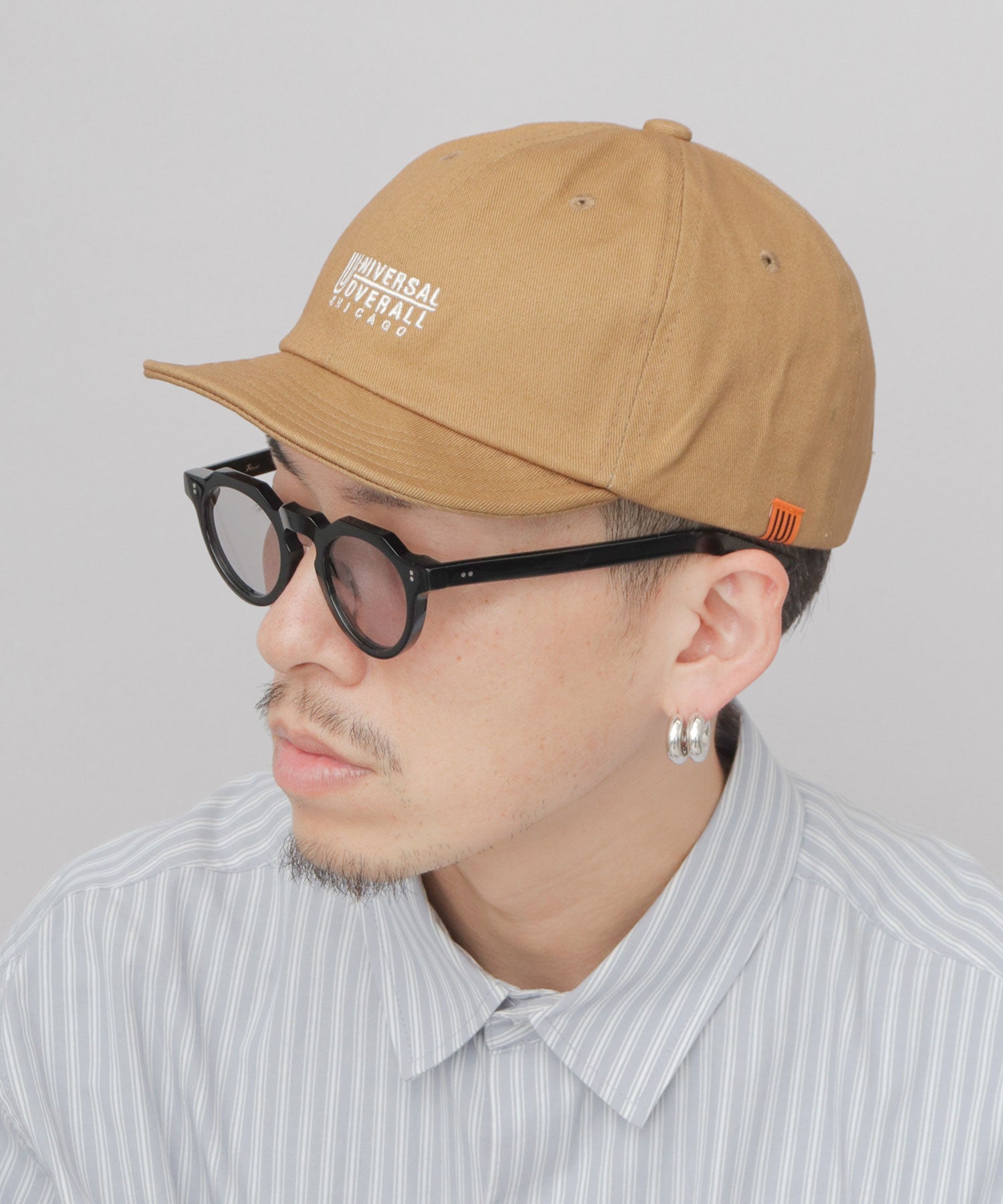 ユニバーサルオーバーオール UNIVERSAL OVERALL ロゴ刺繍 コットン ショートバイザーキャップ ショートブリム アンパイアキャップ （ダークグリーン） ダークグリーン