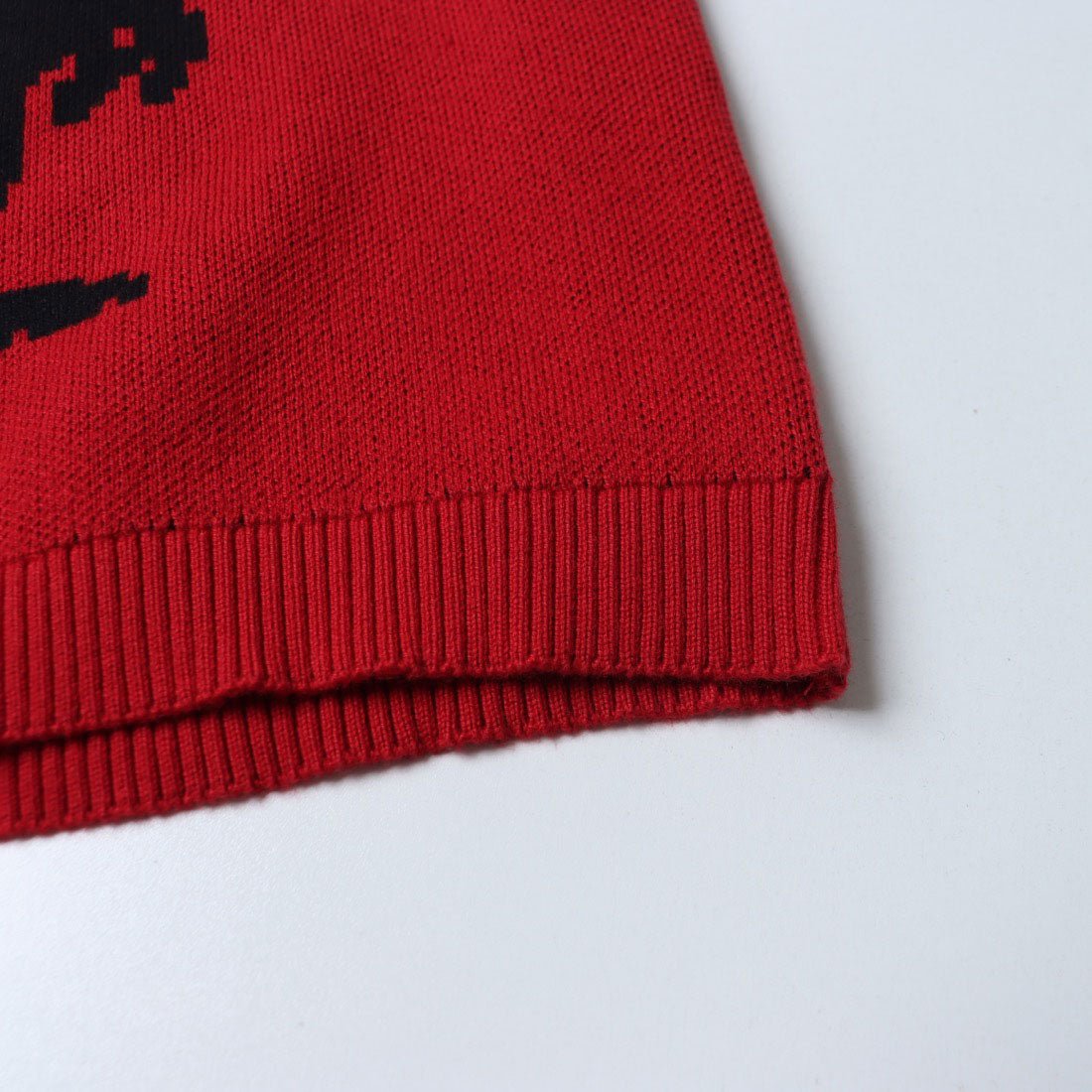UNITED COLOR OF BENETTON 羊　ニット UNITED COLORS OF BENETTON Colorful Sheep Design