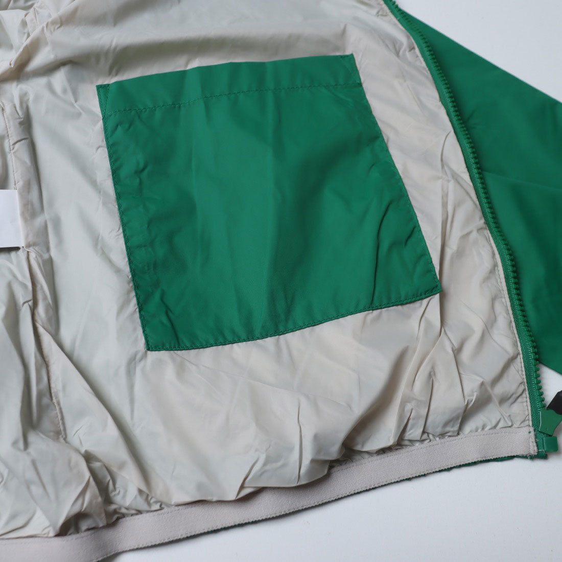 United Colors of Benetton UNITED COLORS OF BENETTON. Hooded Nylon Jacket