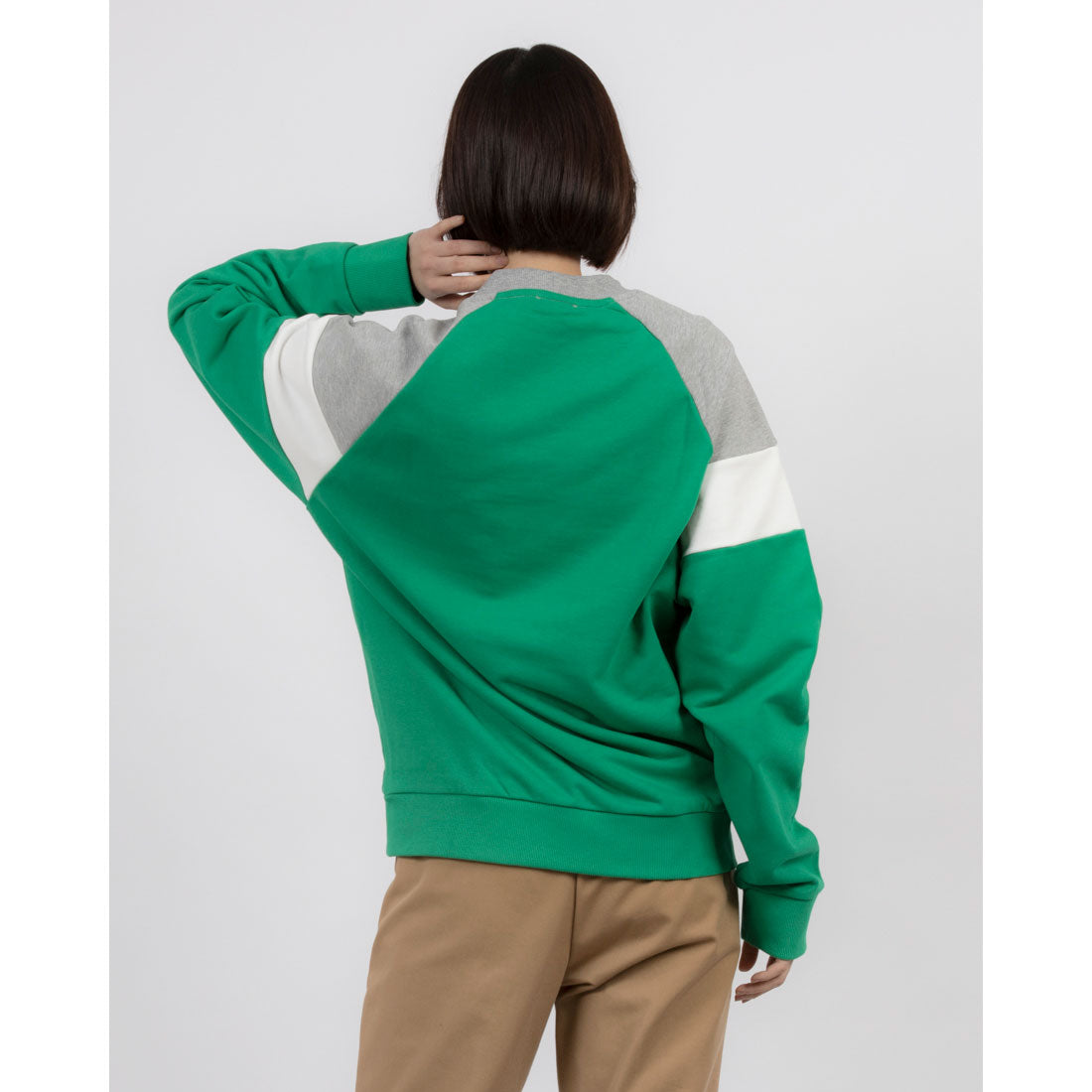 United Colors of Benetton UNITED COLORS OF BENETTON. Color Block Raglan Sweat Trainer