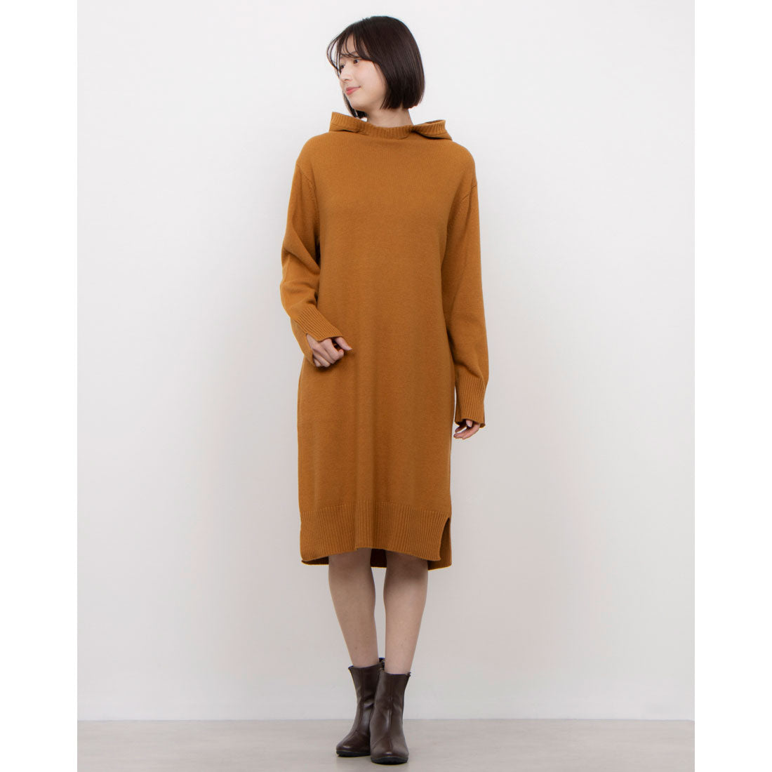 United Colors of Benetton. Hooded mid-length knit dress - 994 / M