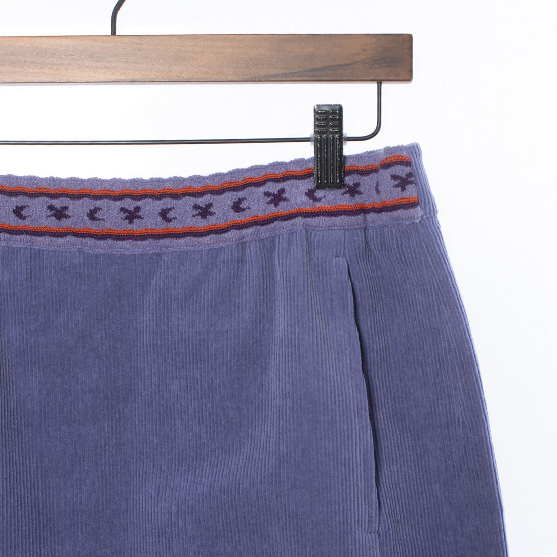 United Colors of Benetton UNITED COLORS OF BENETTON. BENETTON KOREA midi-length corduroy skirt