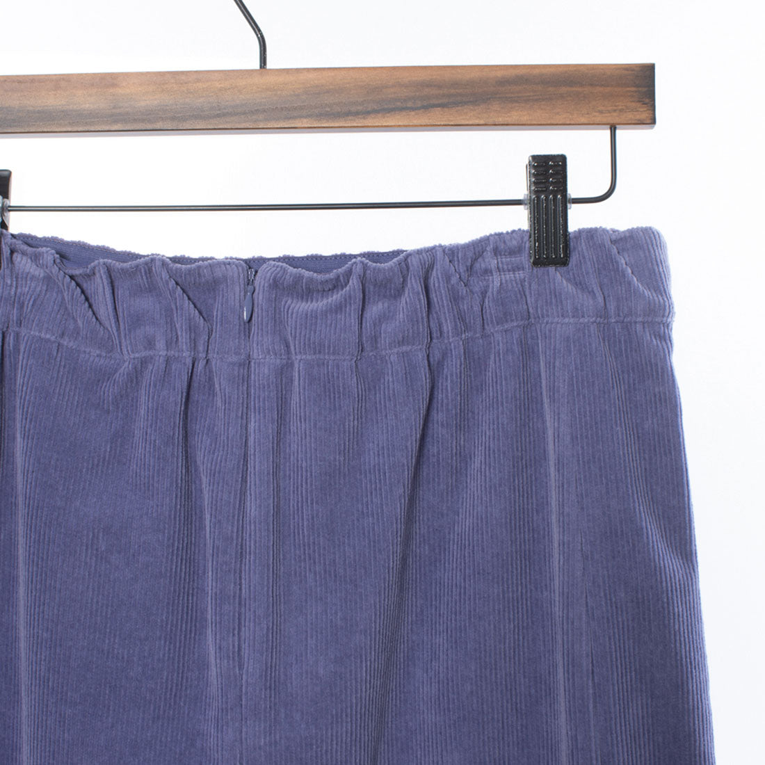 United Colors of Benetton UNITED COLORS OF BENETTON. BENETTON KOREA midi-length corduroy skirt