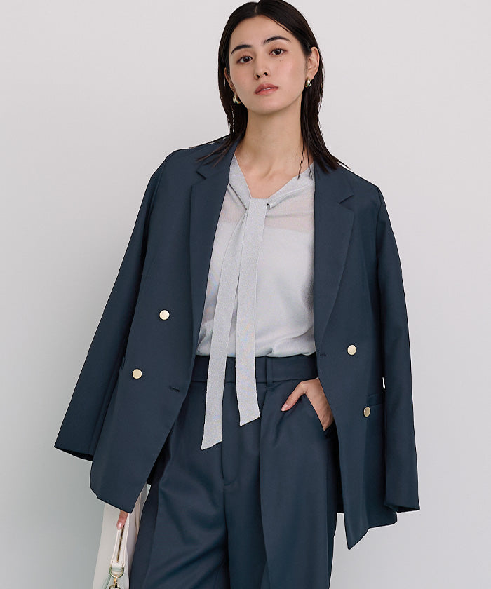 您的您量身定制的雙乳外套