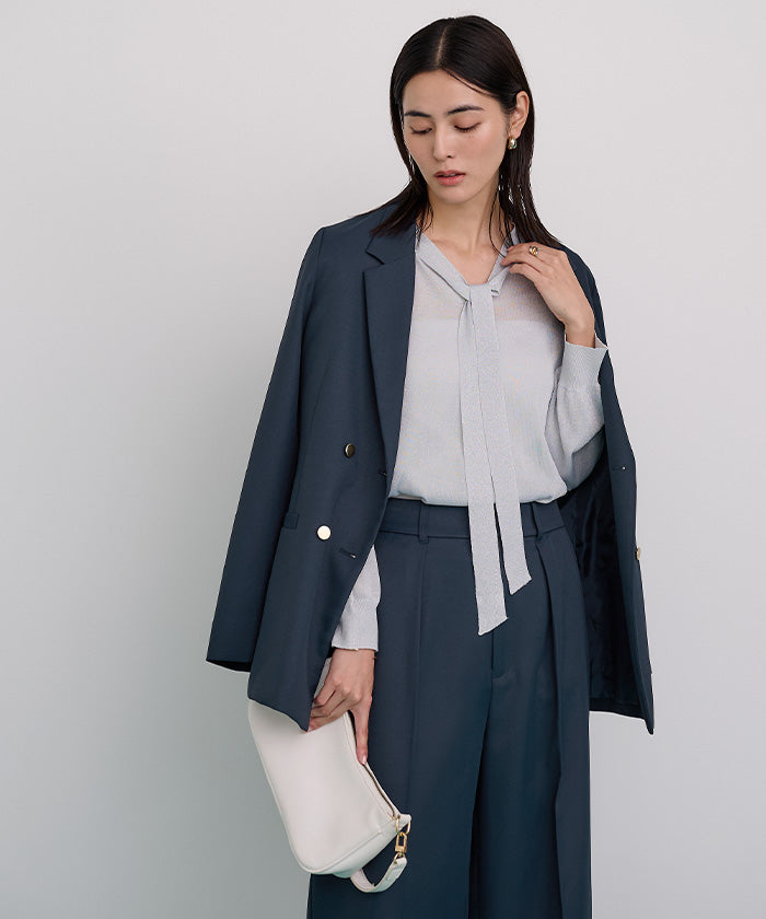 您的您量身定制的雙乳外套