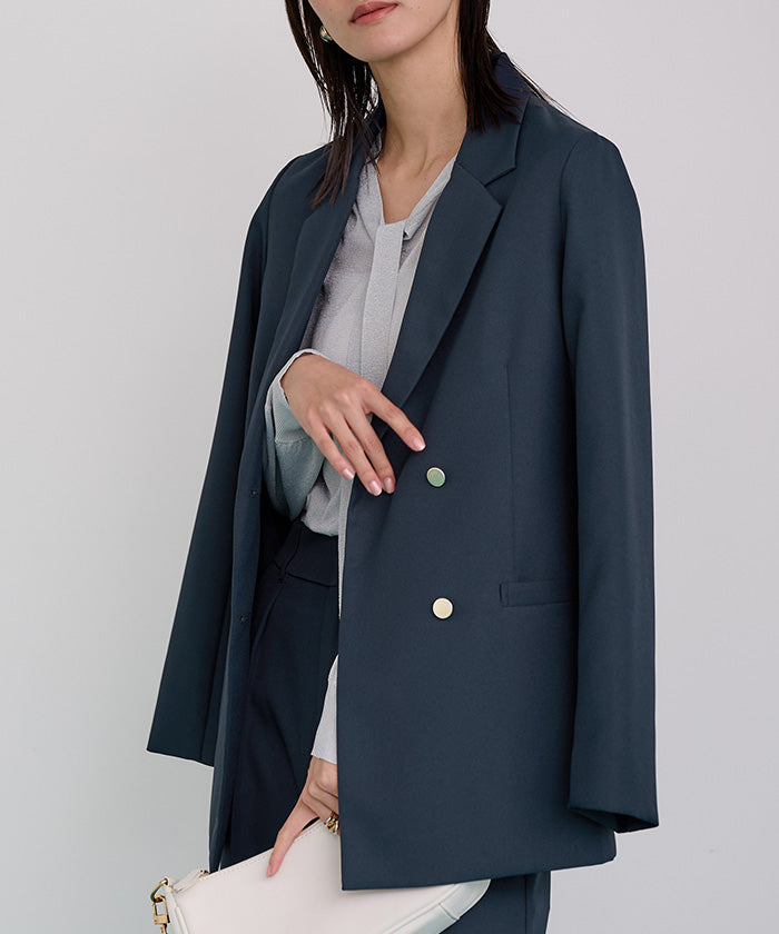 您的您量身定制的雙乳外套