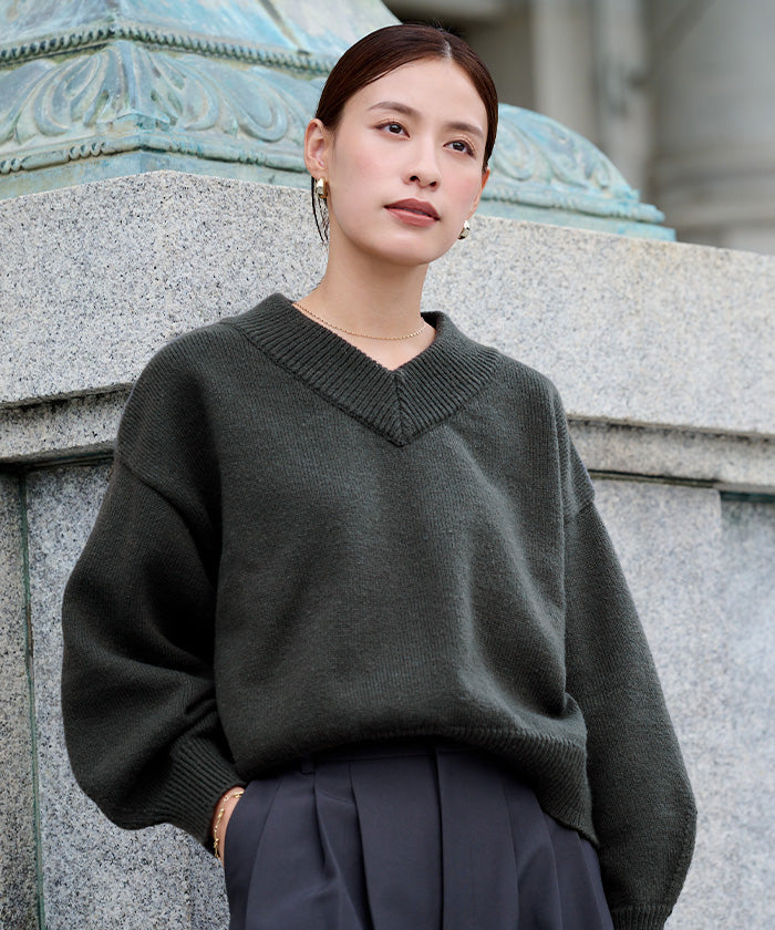 ユアーズ ur's Vネックラグランニットプルオーバー