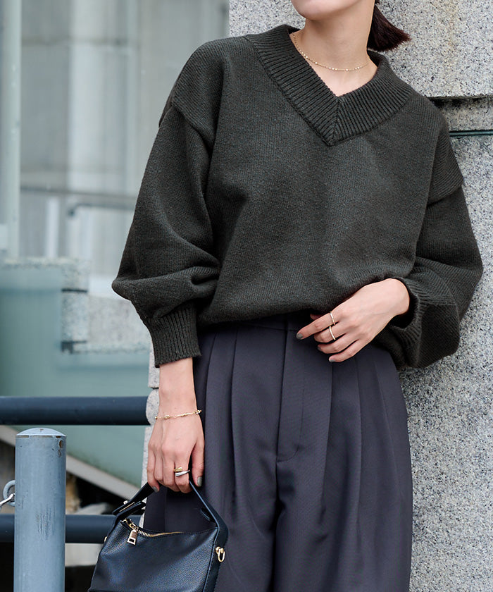 ユアーズ ur's Vネックラグランニットプルオーバー