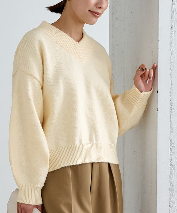 ユアーズ ur's Vネックラグランニットプルオーバー