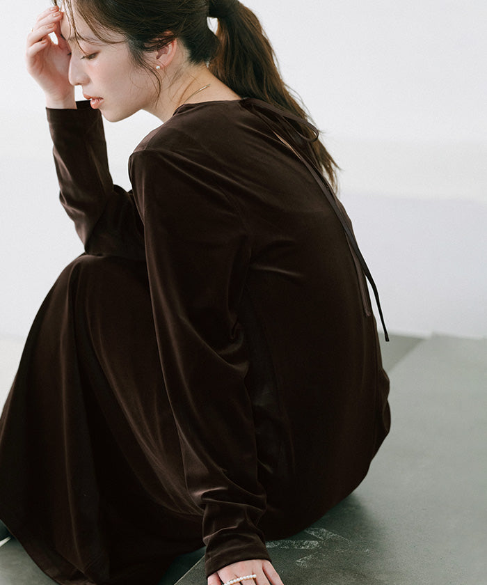 ユアーズ ur's バックリボンフィットアンドフレアベロアワンピース （ブラック） ブラック