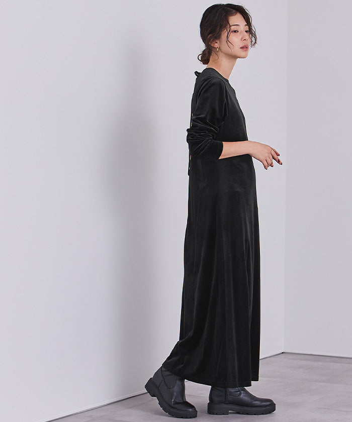 ユアーズ ur's バックリボンフィットアンドフレアベロアワンピース （ブラック） ブラック