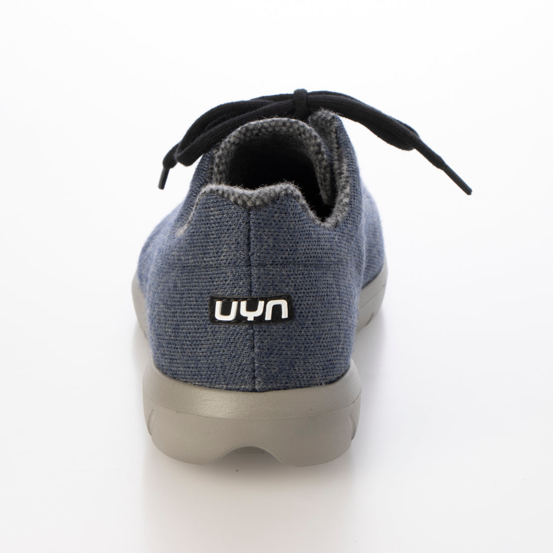 ウィン UYN UYN スニーカー