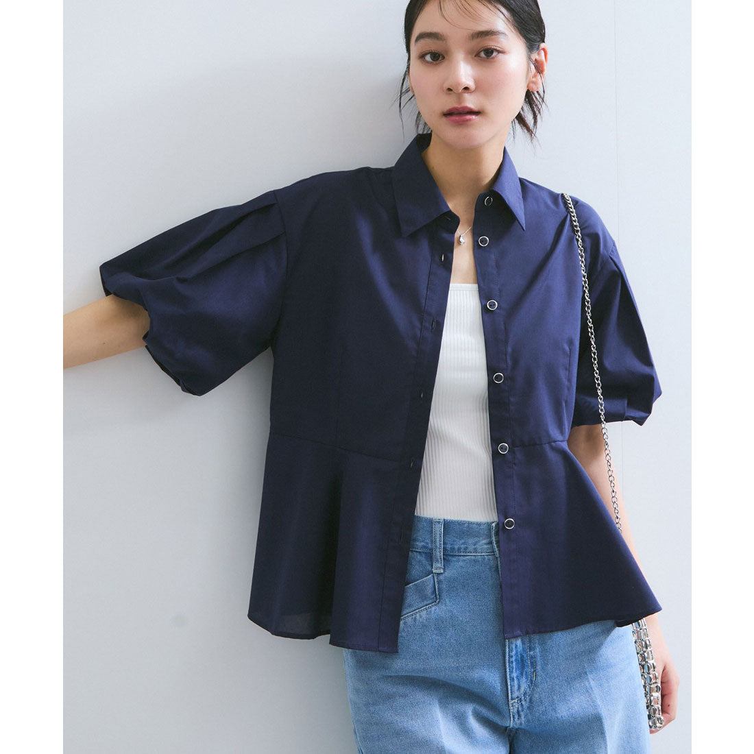 ビス VIS 【接触冷感】バルーンスリーブペプラムシャツ （ライトグリーン（33）） ライトグリーン（33）