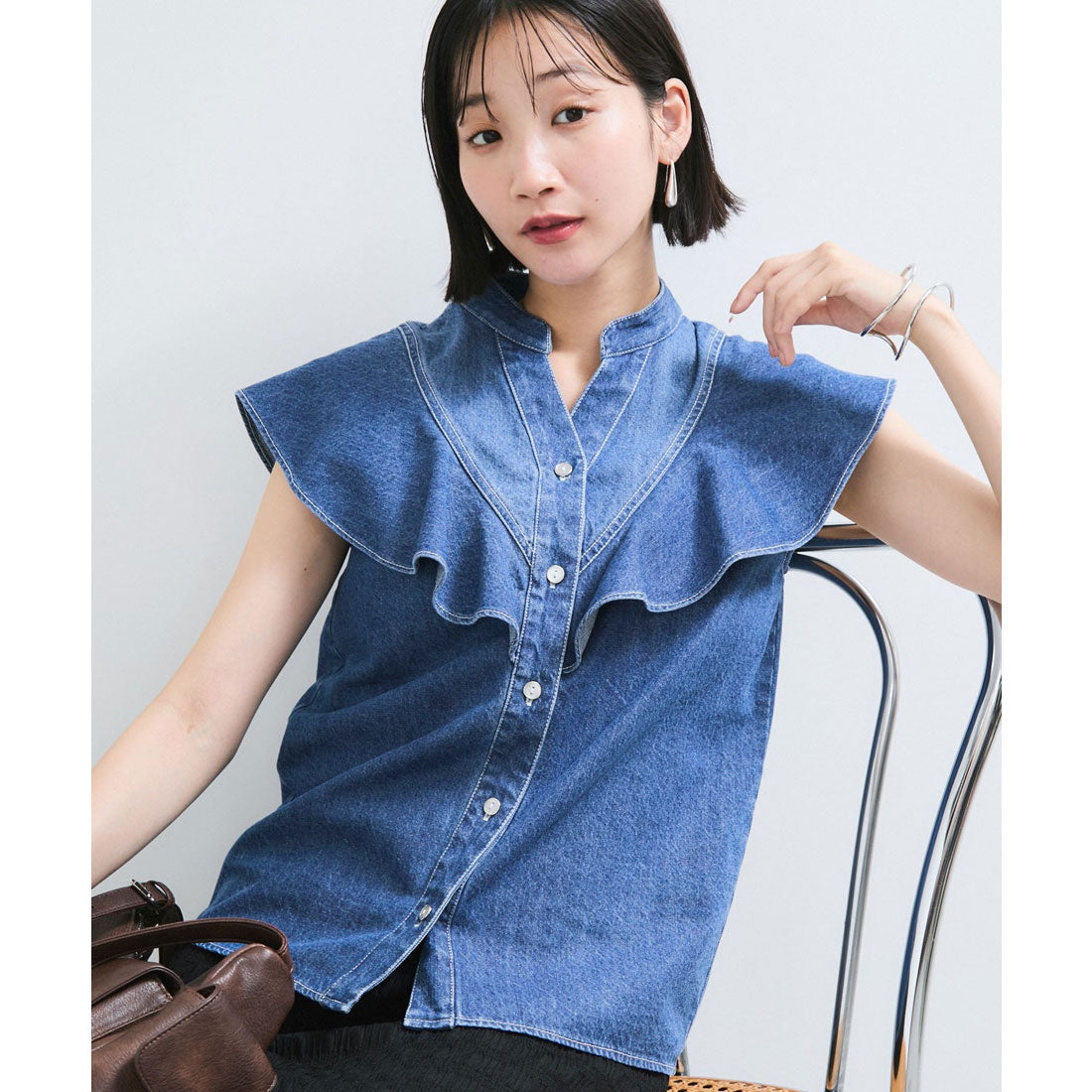 ビス VIS 2WAYデニムオフショルダーブラウス （サックス（48）） サックス（48）