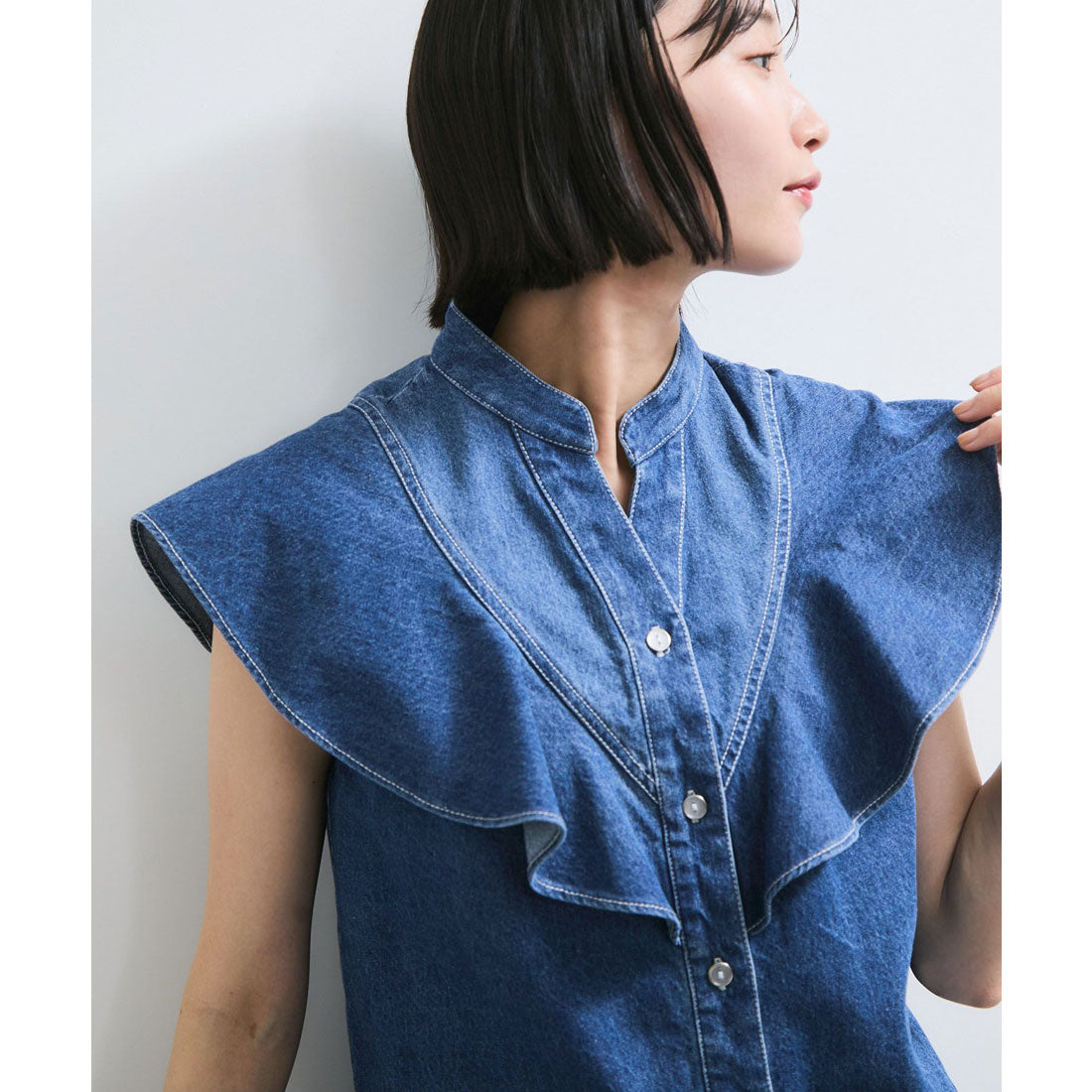 ビス VIS 2WAYデニムオフショルダーブラウス （サックス（48）） サックス（48）