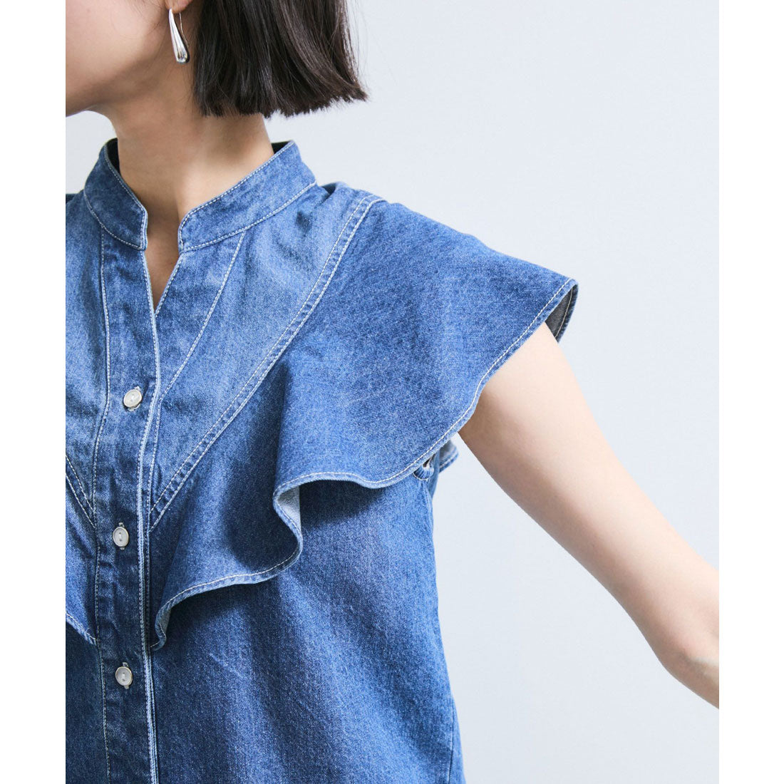 ビス VIS 2WAYデニムオフショルダーブラウス （サックス（48）） サックス（48）