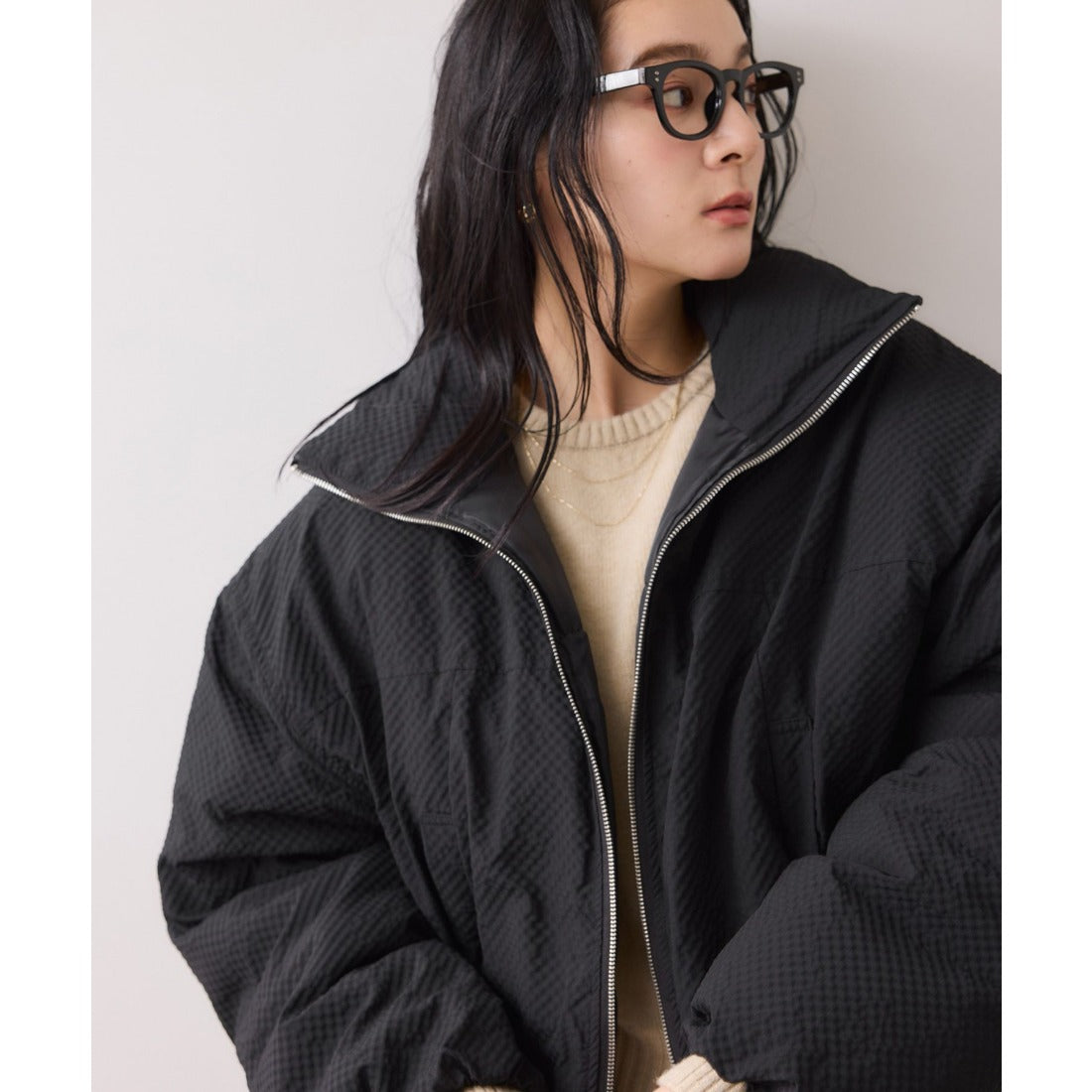 ビス VIS 【WEB限定】軽くてあたたかいパディングショートボリュームダウンブルゾン （ダークブラウン（20）） ダークブラウン（20）