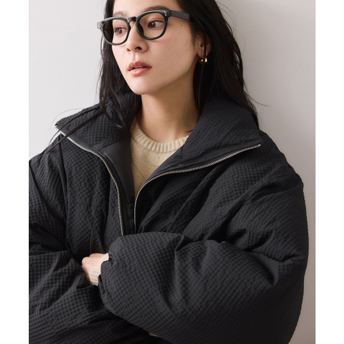 ビス VIS 【WEB限定】軽くてあたたかいパディングショートボリュームダウンブルゾン （ダークブラウン（20）） ダークブラウン（20）