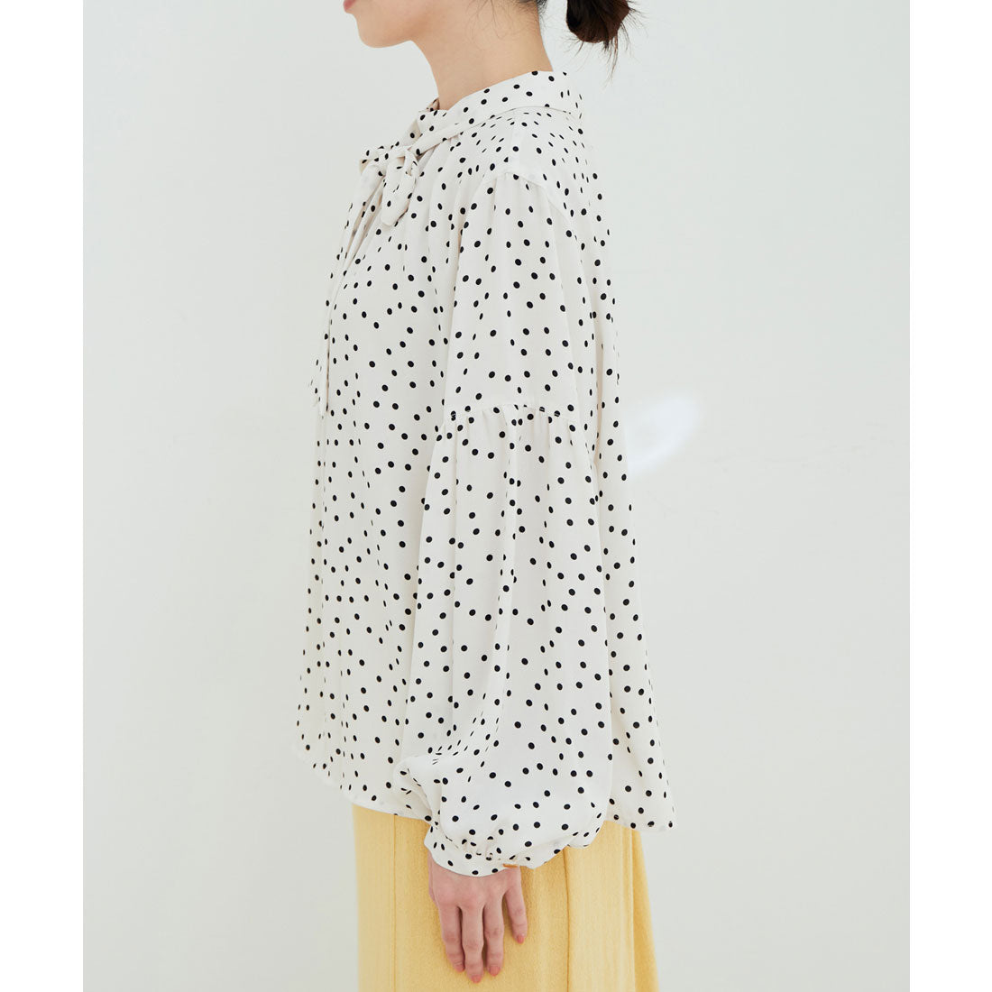 ビス VIS 【鎌倉シャツ×VIS】【マルチWAY】ボウタイ付きボリューム袖ブラウス （ラベンダー系（53）） ラベンダー系（53）