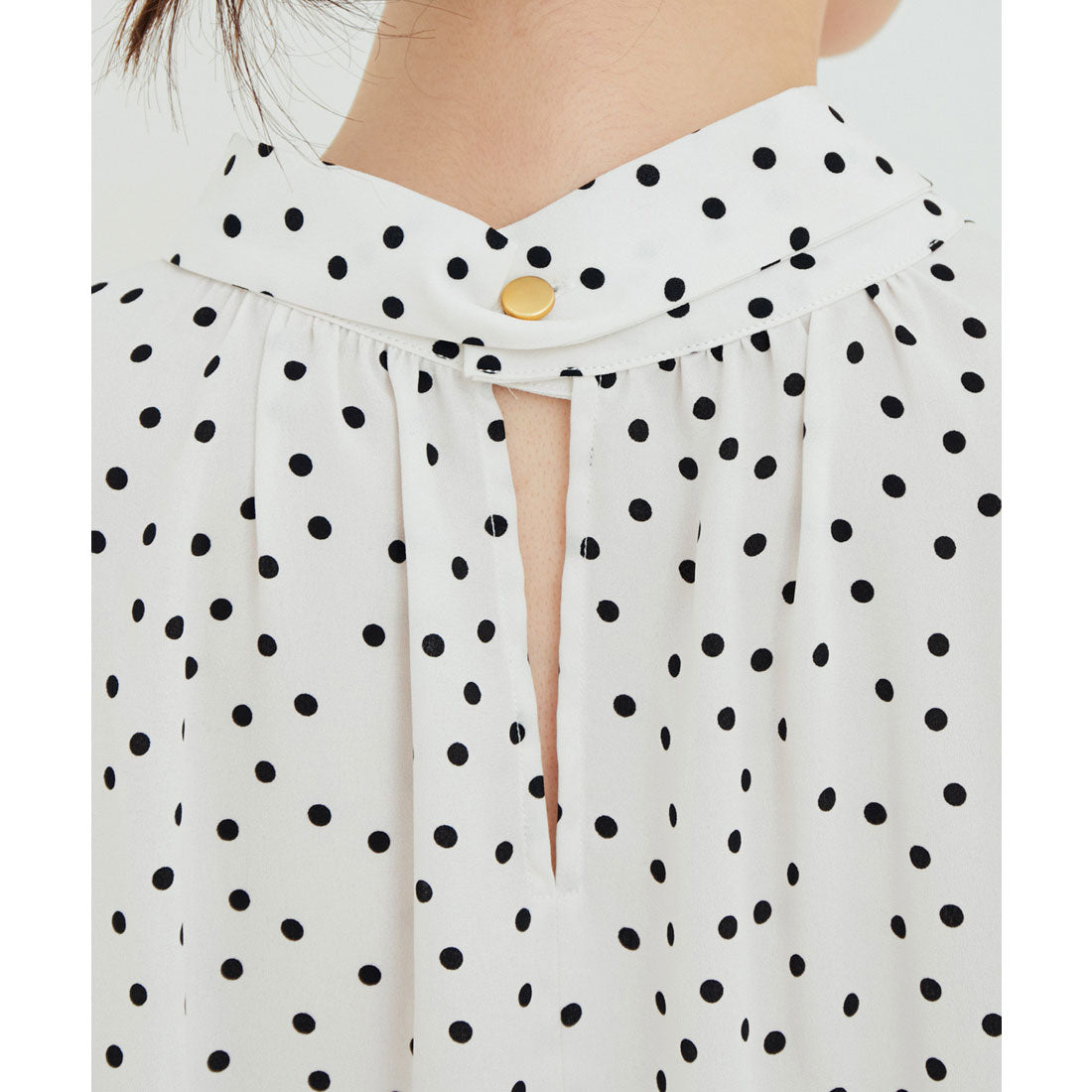 ビス VIS 【鎌倉シャツ×VIS】【マルチWAY】ボウタイ付きボリューム袖ブラウス （ラベンダー系（53）） ラベンダー系（53）