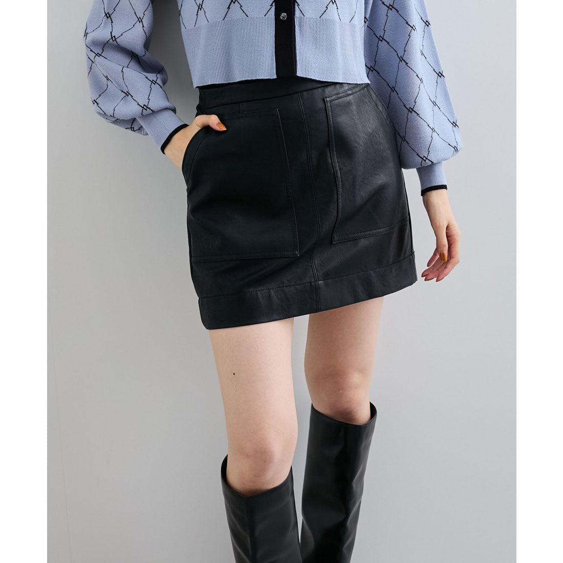 ビス VIS シンセティックレザーミニスカート
