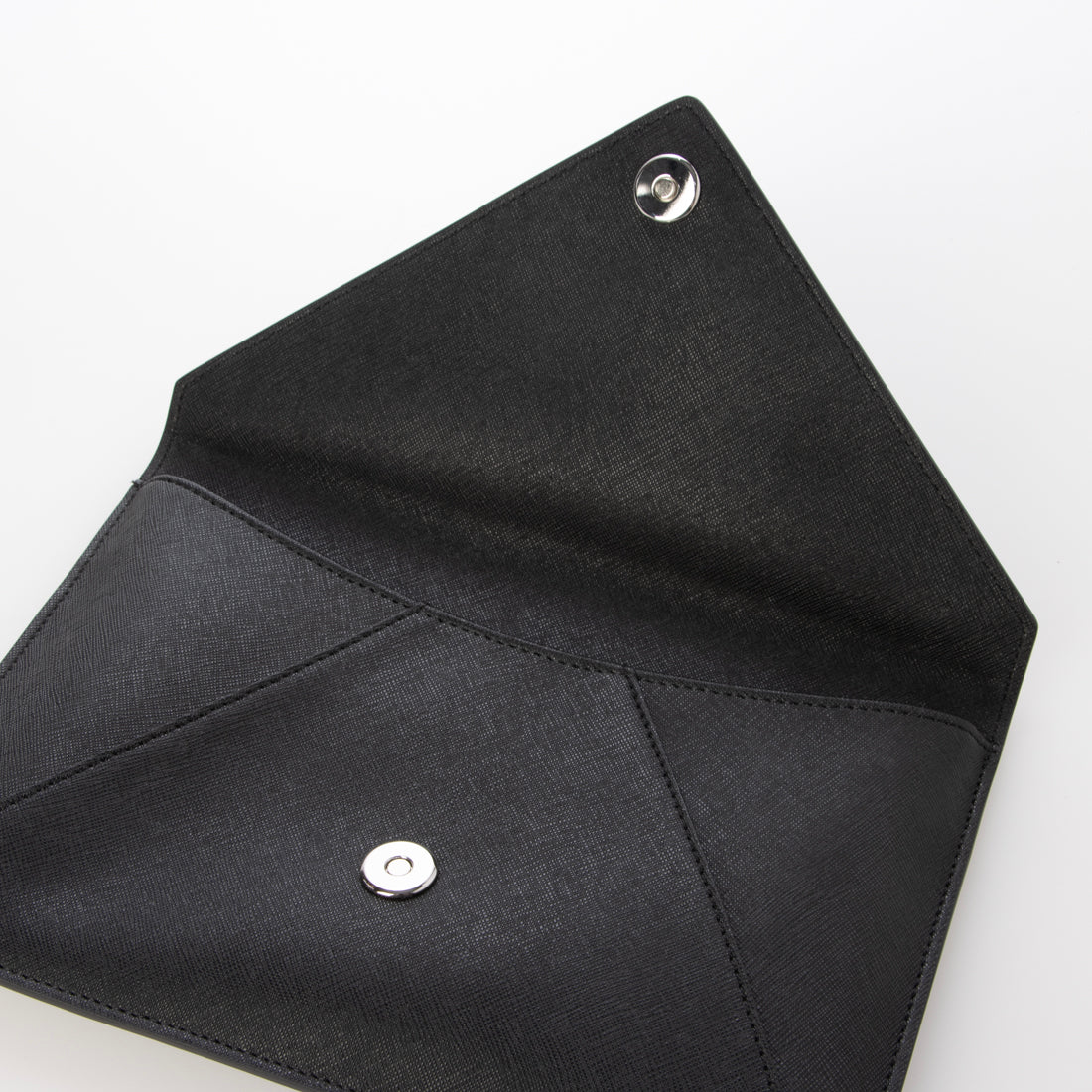 ヴィヴィアン ウエストウッド Vivienne Westwood SAFFIANO ENVELOPE CLUTCH （BLACK） BLACK