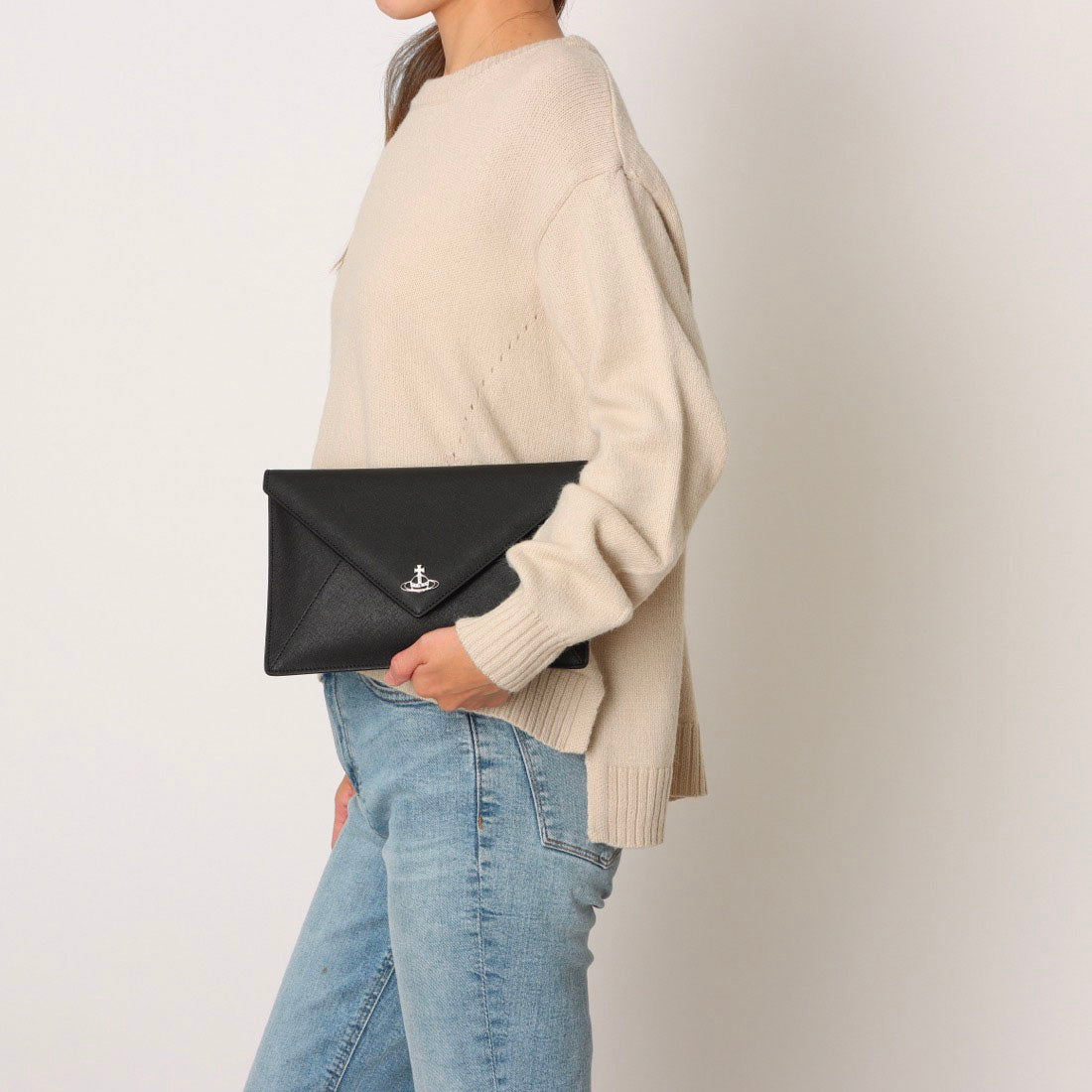 ヴィヴィアン ウエストウッド Vivienne Westwood SAFFIANO ENVELOPE CLUTCH （BLACK） BLACK