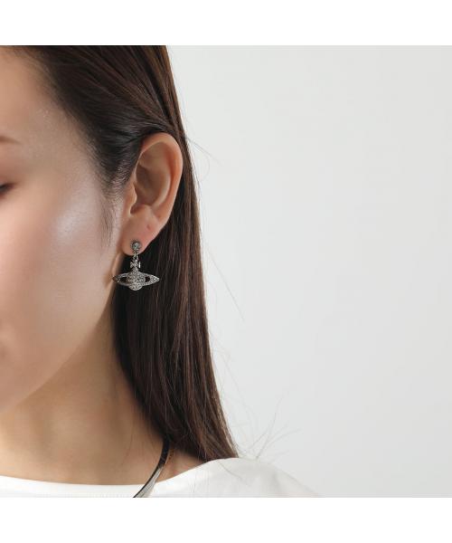 ヴィヴィアン ウエストウッド Vivienne Westwood VivienneWestwood ピアス 62020025 MINI BAS RELIEF DROP  （02P116/PLATINUMシルバー） 02P116/PLATINUMシルバー