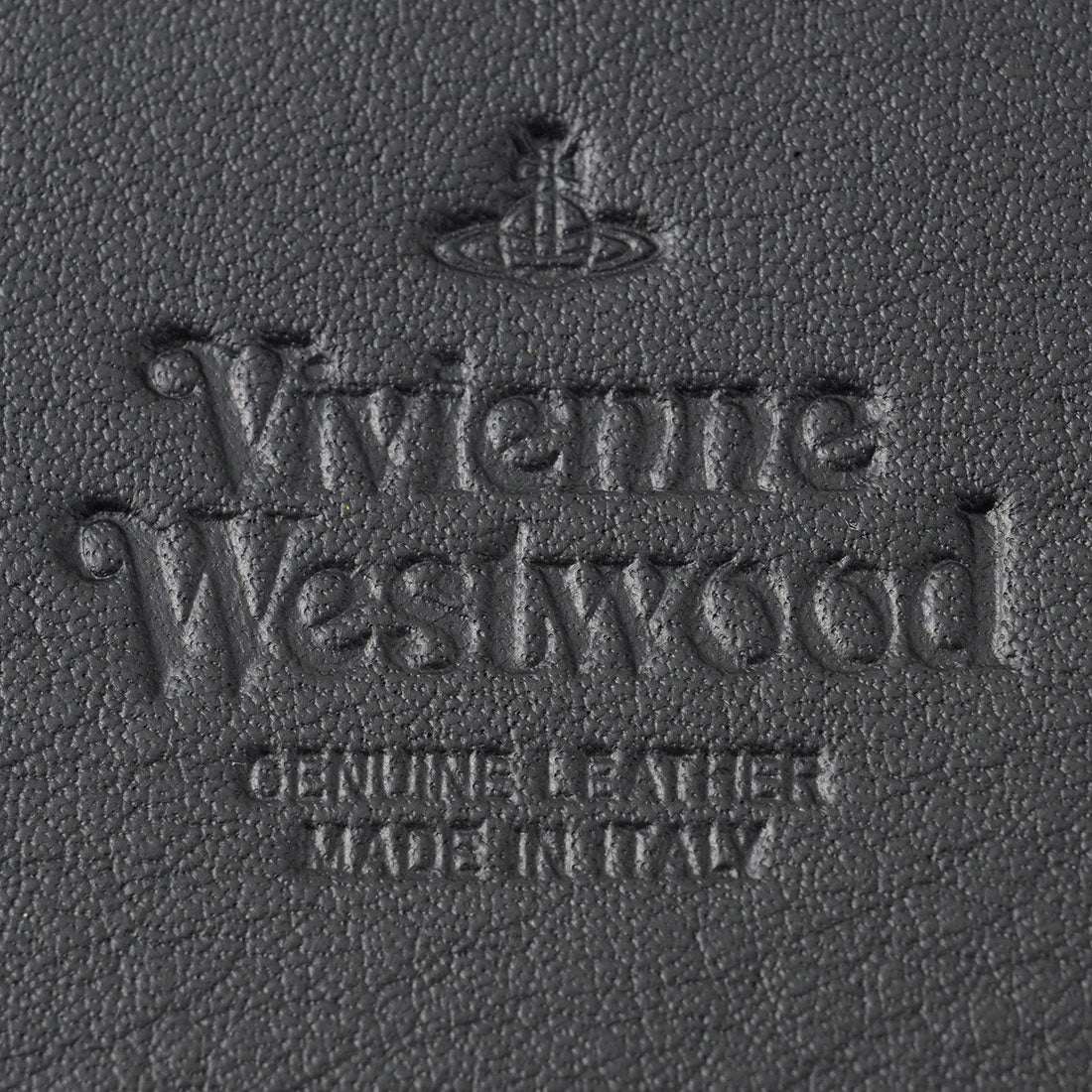 ヴィヴィアン ウエストウッド Vivienne Westwood キーホルダー スムースレザー インジェクテッド オーブ KEYRING 8203011FU L001S N401 BLACK （ブラック） ブラック