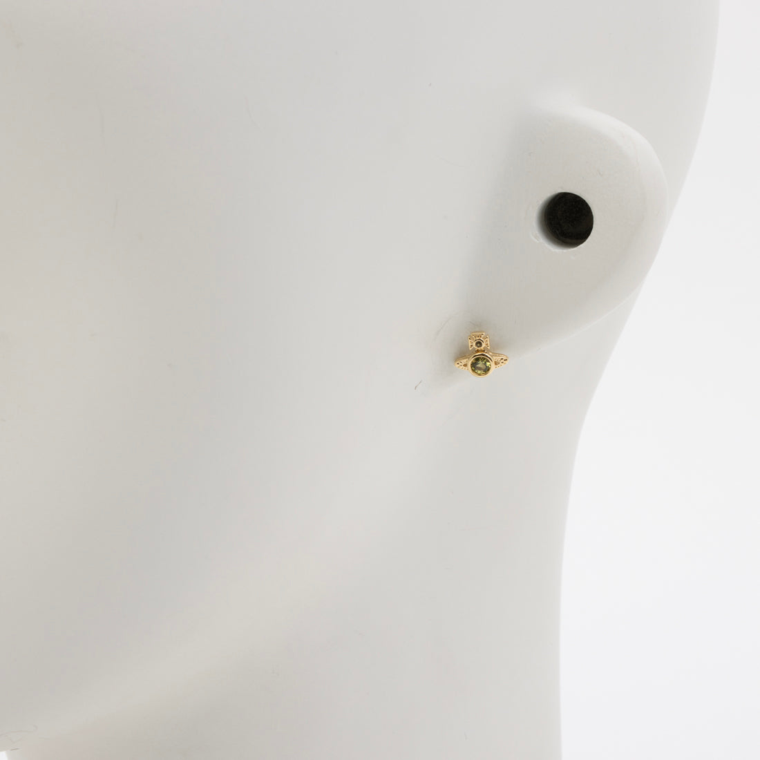 ヴィヴィアン ウエストウッド Vivienne Westwood ピアス （ゴールド） 他
