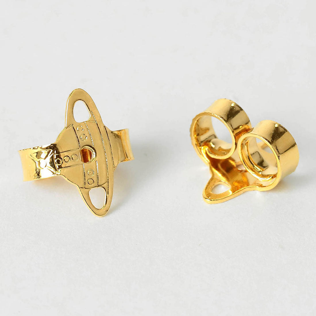 ヴィヴィアン ウエストウッド Vivienne Westwood ピアス ミニ バス レリーフ ドロップピアス 62020025 02R121 CN 27723000 R121 GOLD （ゴールド） ゴールド